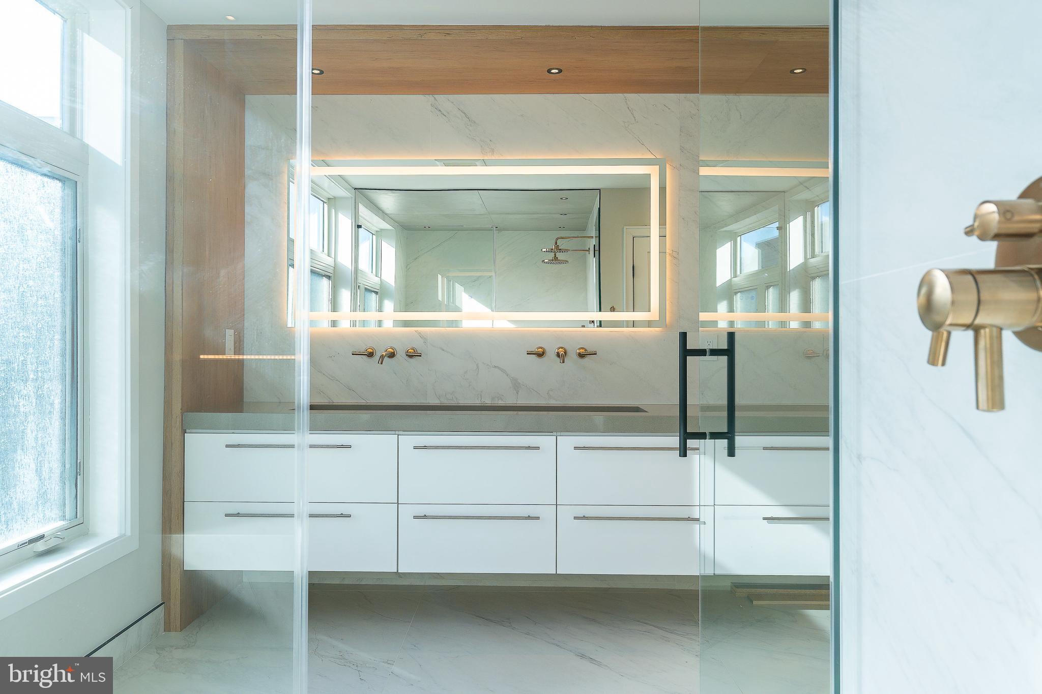 MANAYUNK - Residential