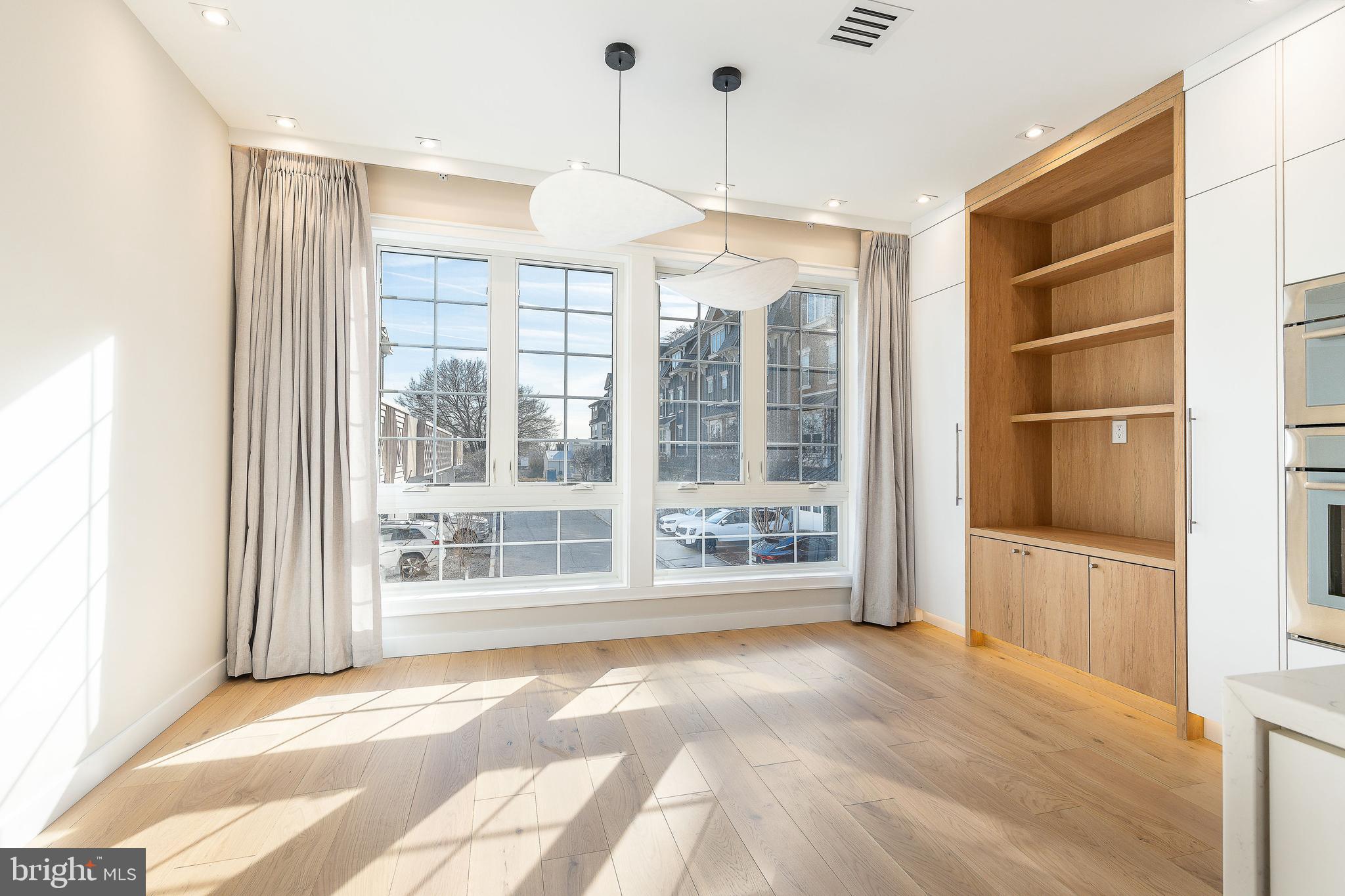 MANAYUNK - Residential