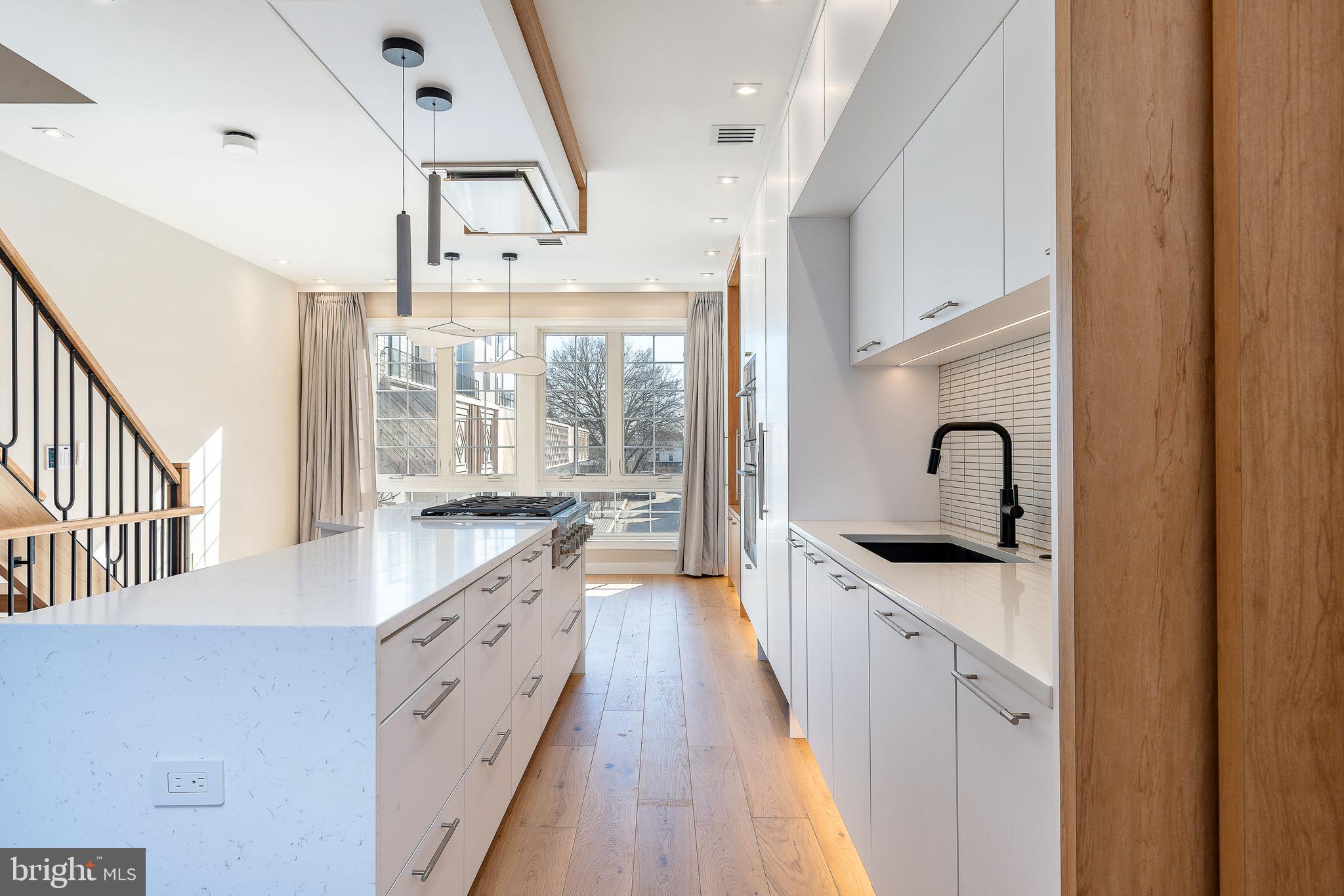 MANAYUNK - Residential