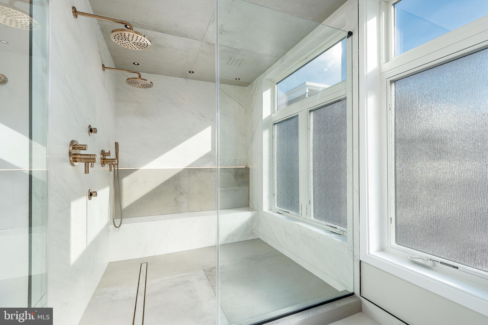 MANAYUNK - Residential