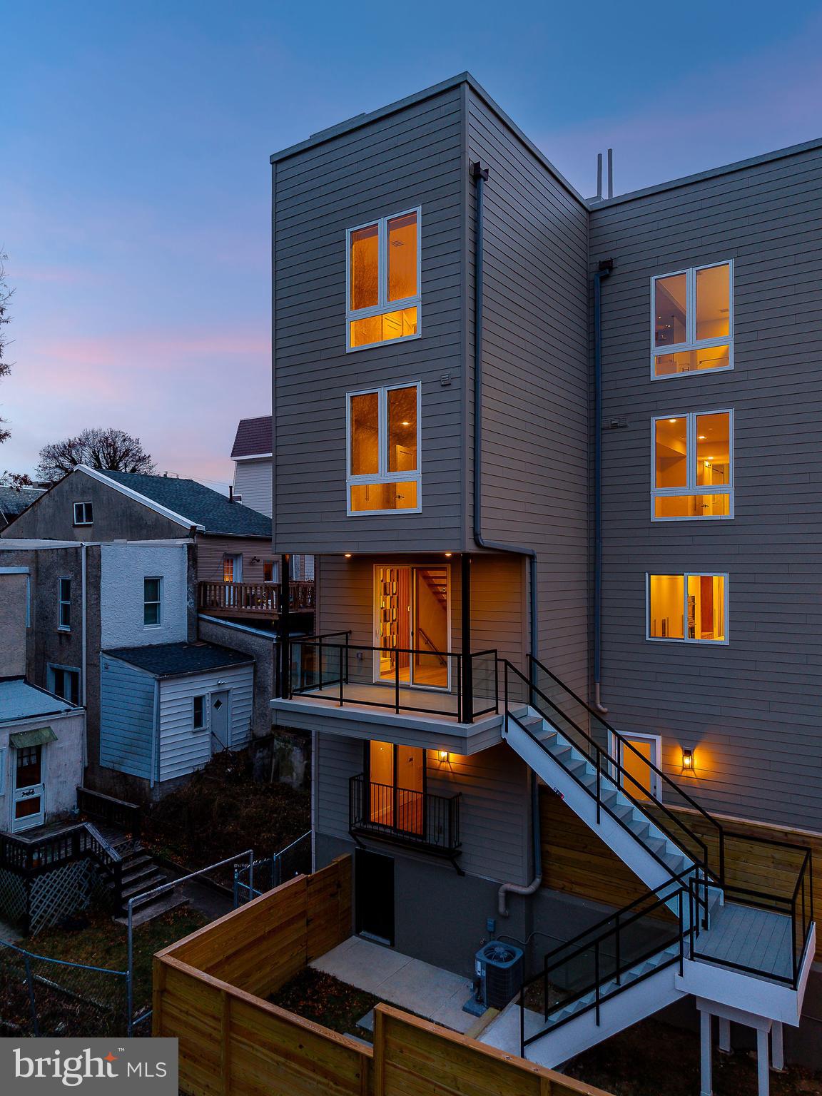 MANAYUNK - Residential