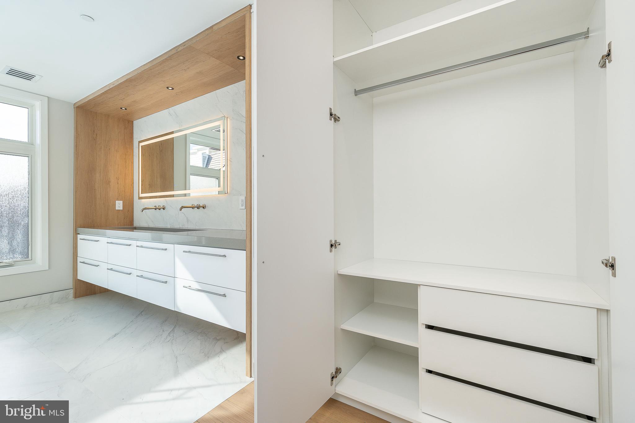 MANAYUNK - Residential