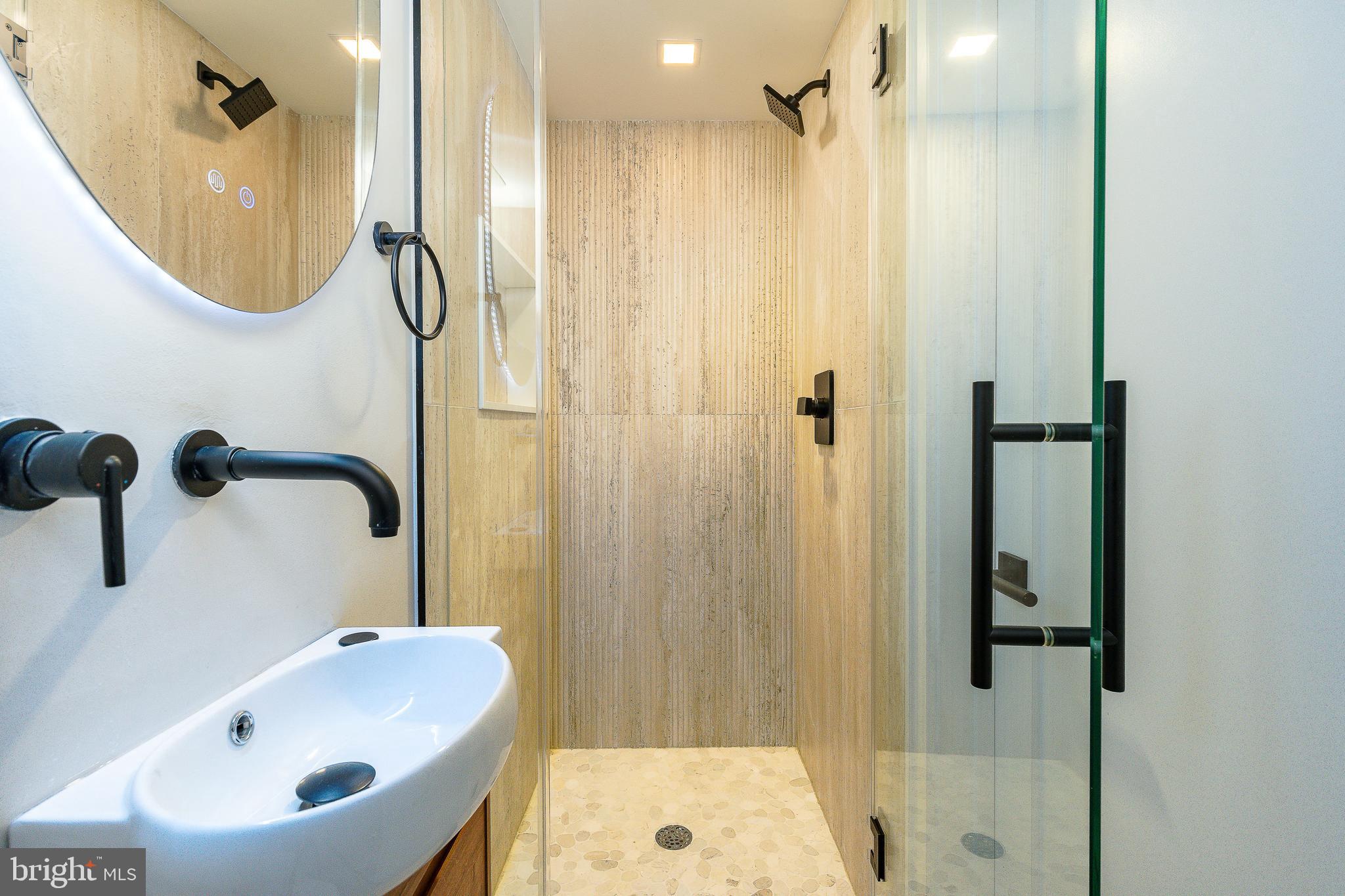 MANAYUNK - Residential