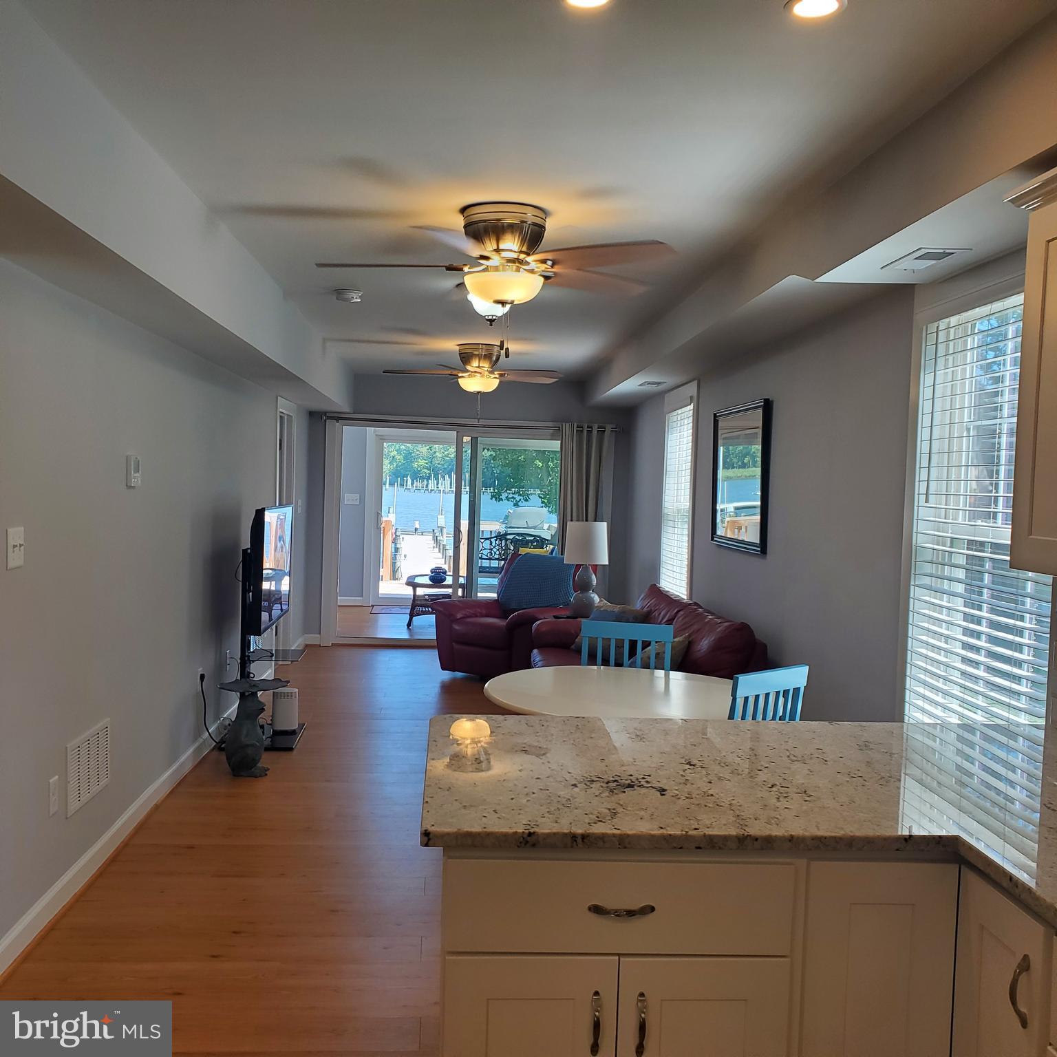 LONG POINT - Residential