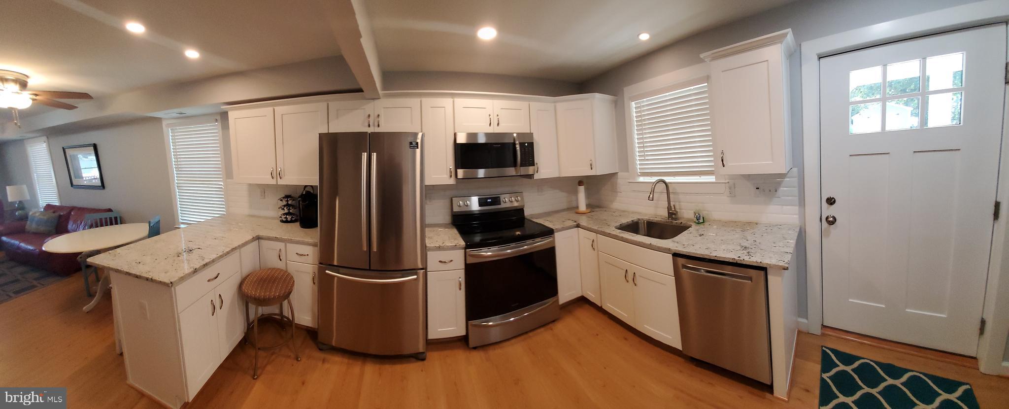 LONG POINT - Residential