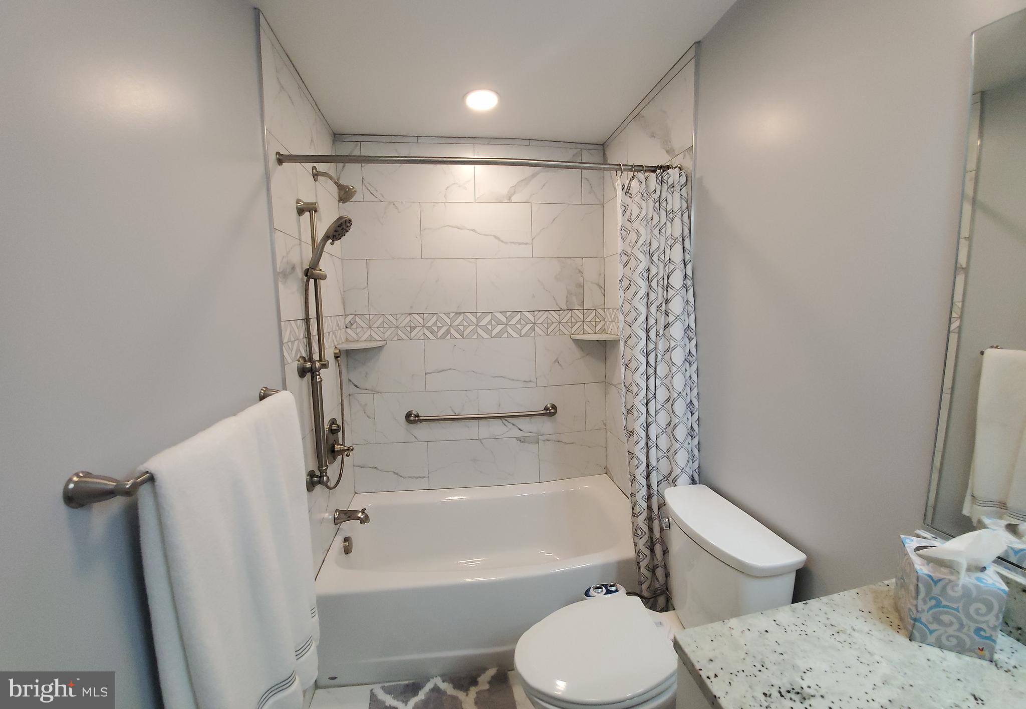 LONG POINT - Residential