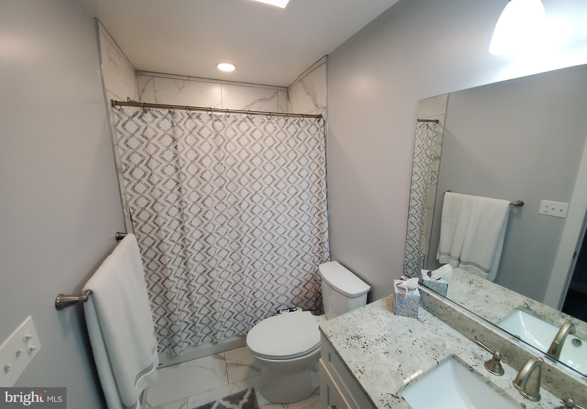 LONG POINT - Residential