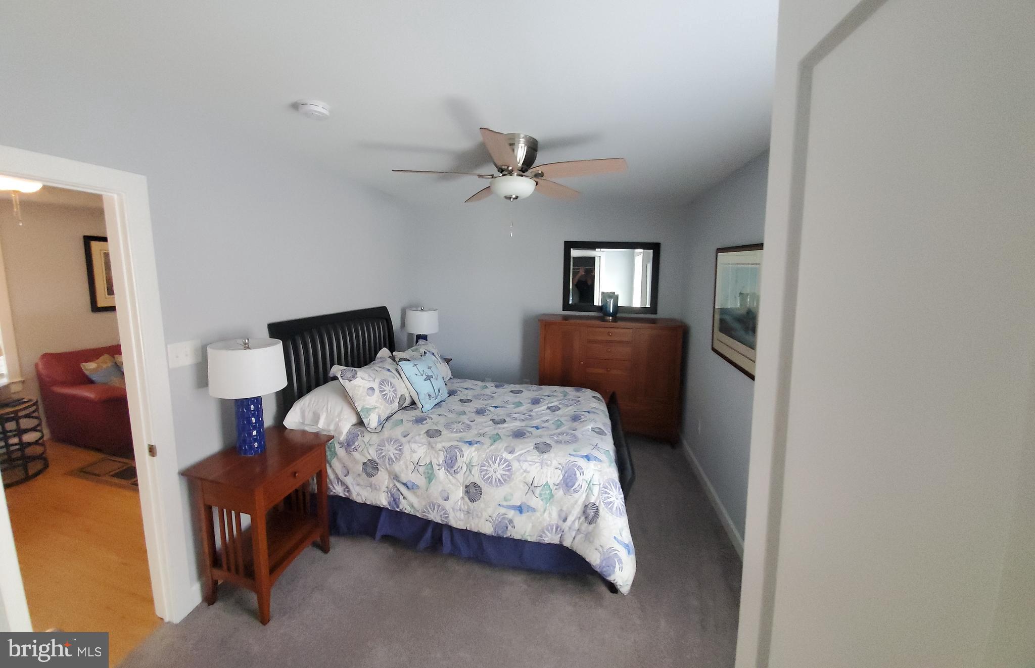 LONG POINT - Residential