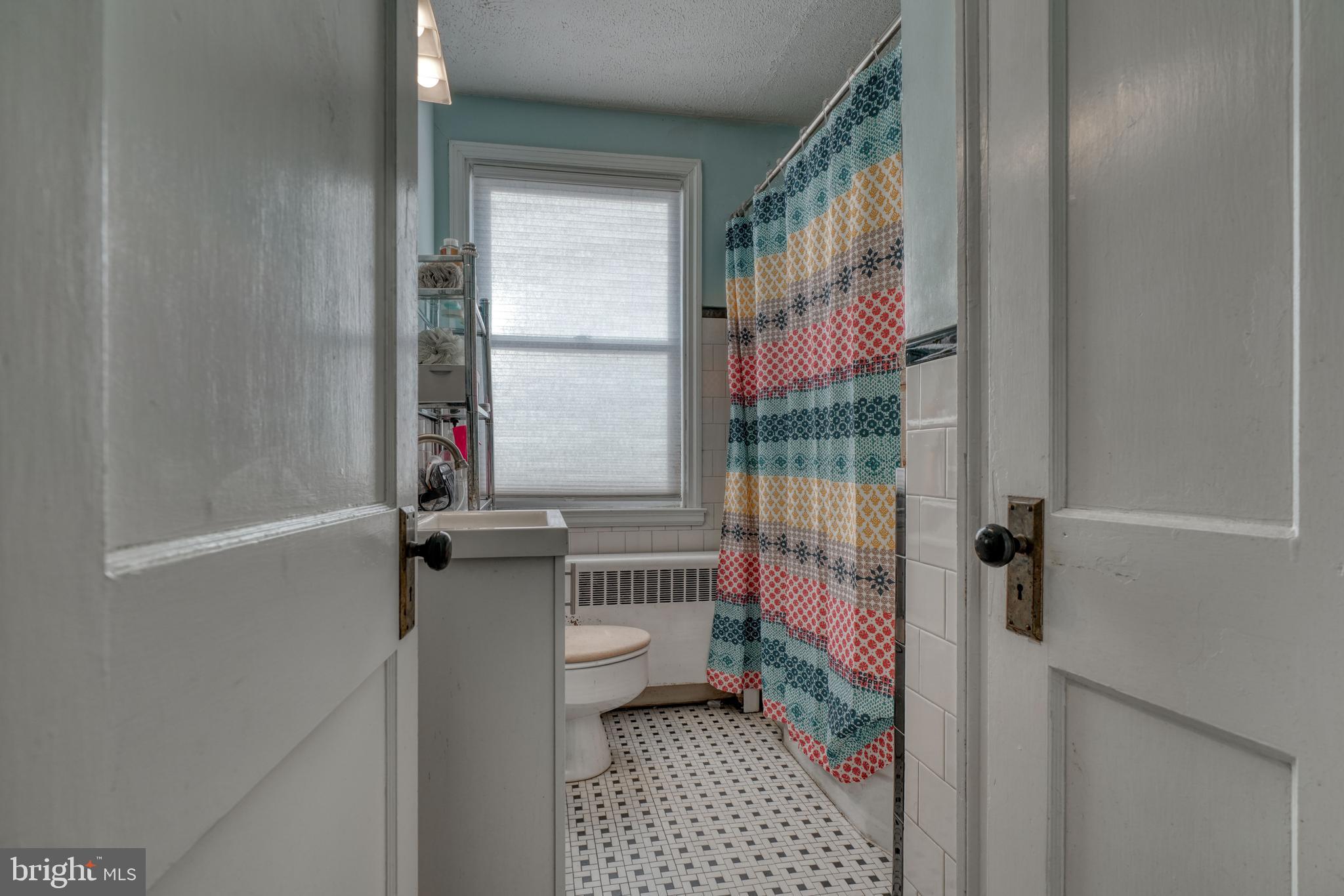 JACOB GREASLEY - Residential Lease