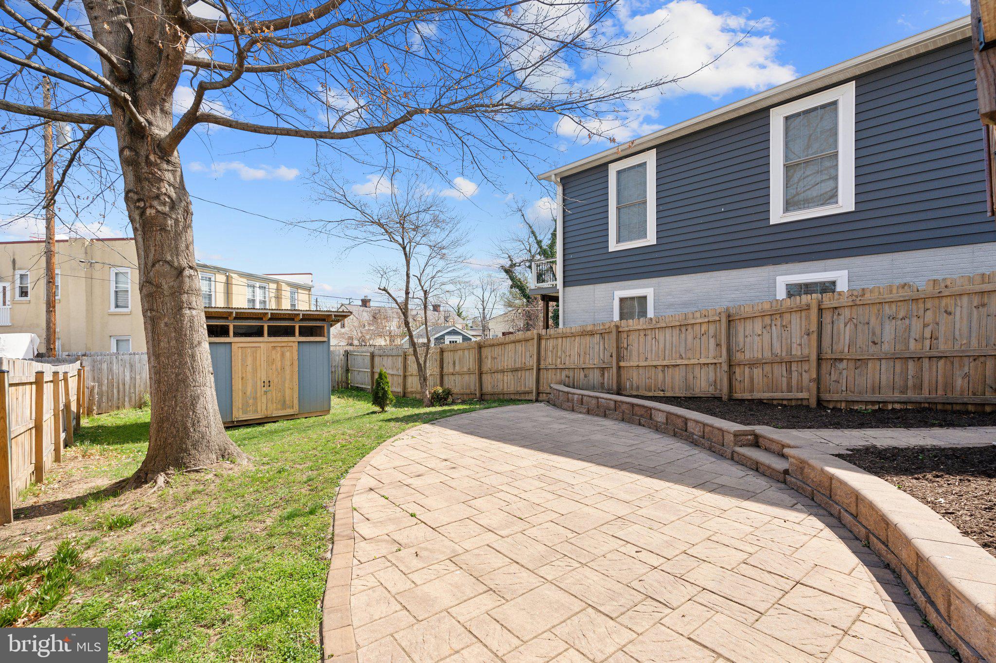 DOWNTOWN FREDERICKSBURG - Residential