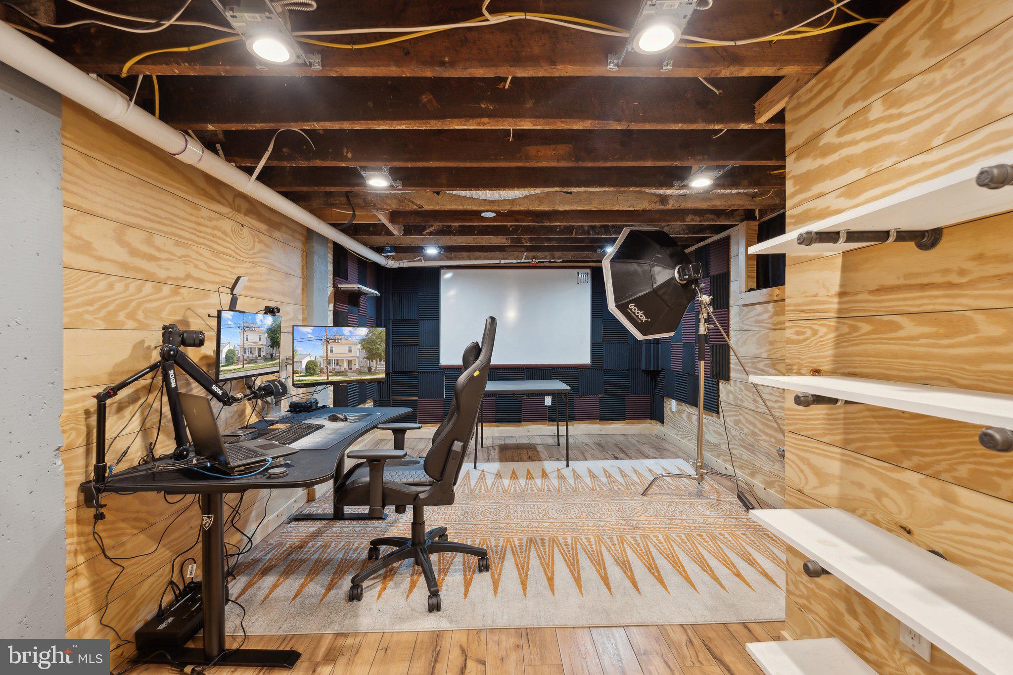 DOWNTOWN FREDERICKSBURG - Residential