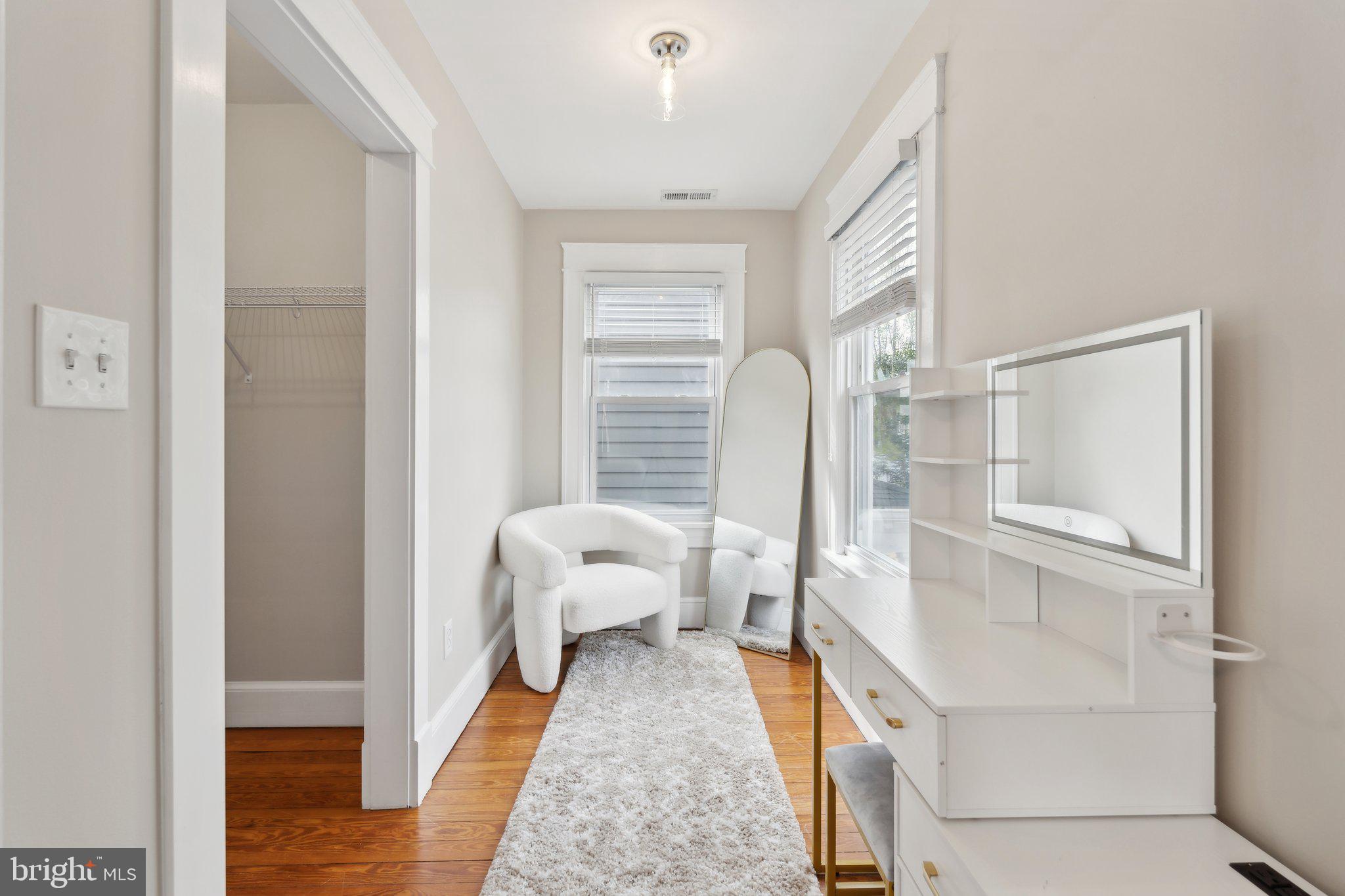 DOWNTOWN FREDERICKSBURG - Residential