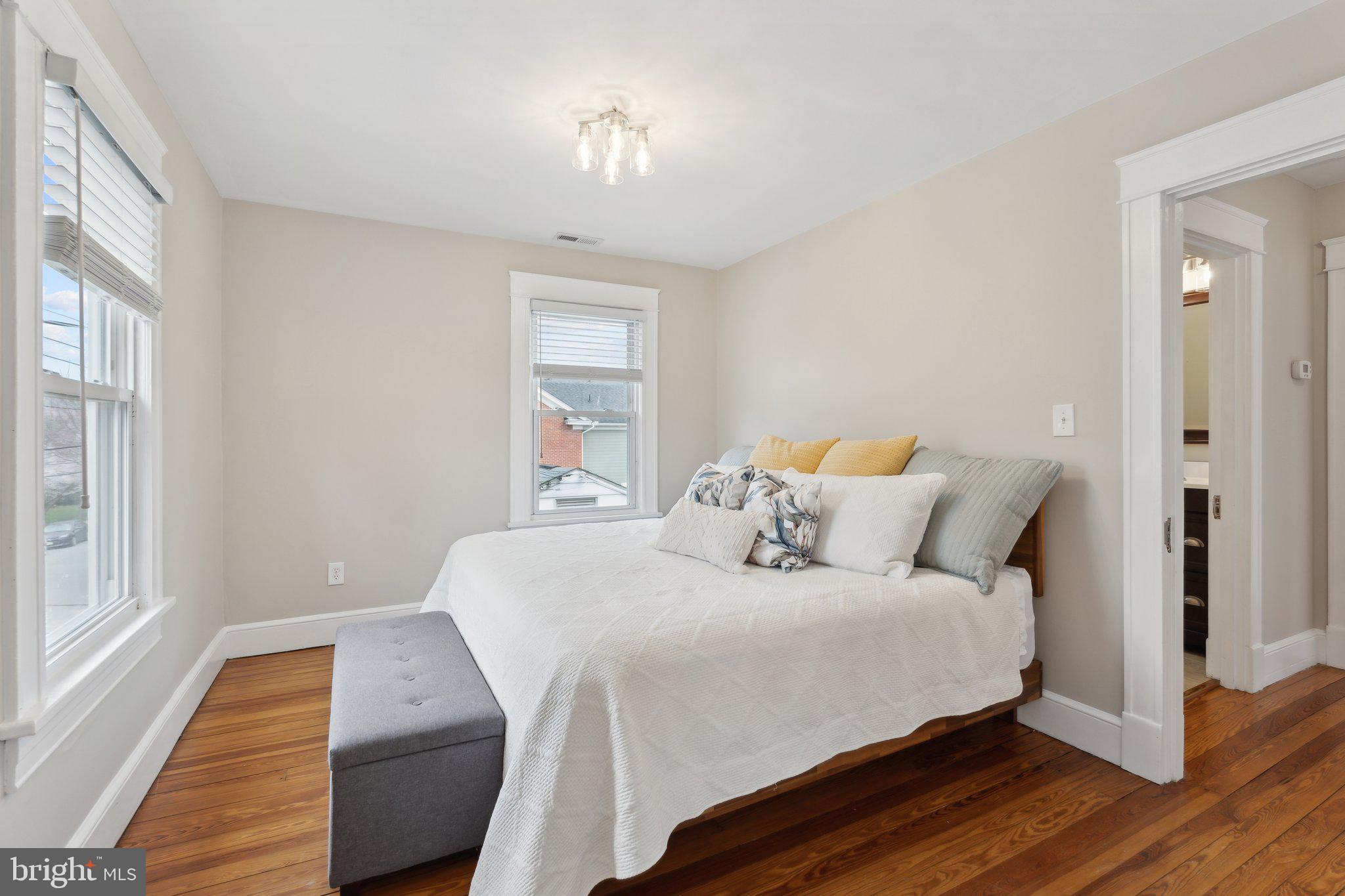 DOWNTOWN FREDERICKSBURG - Residential