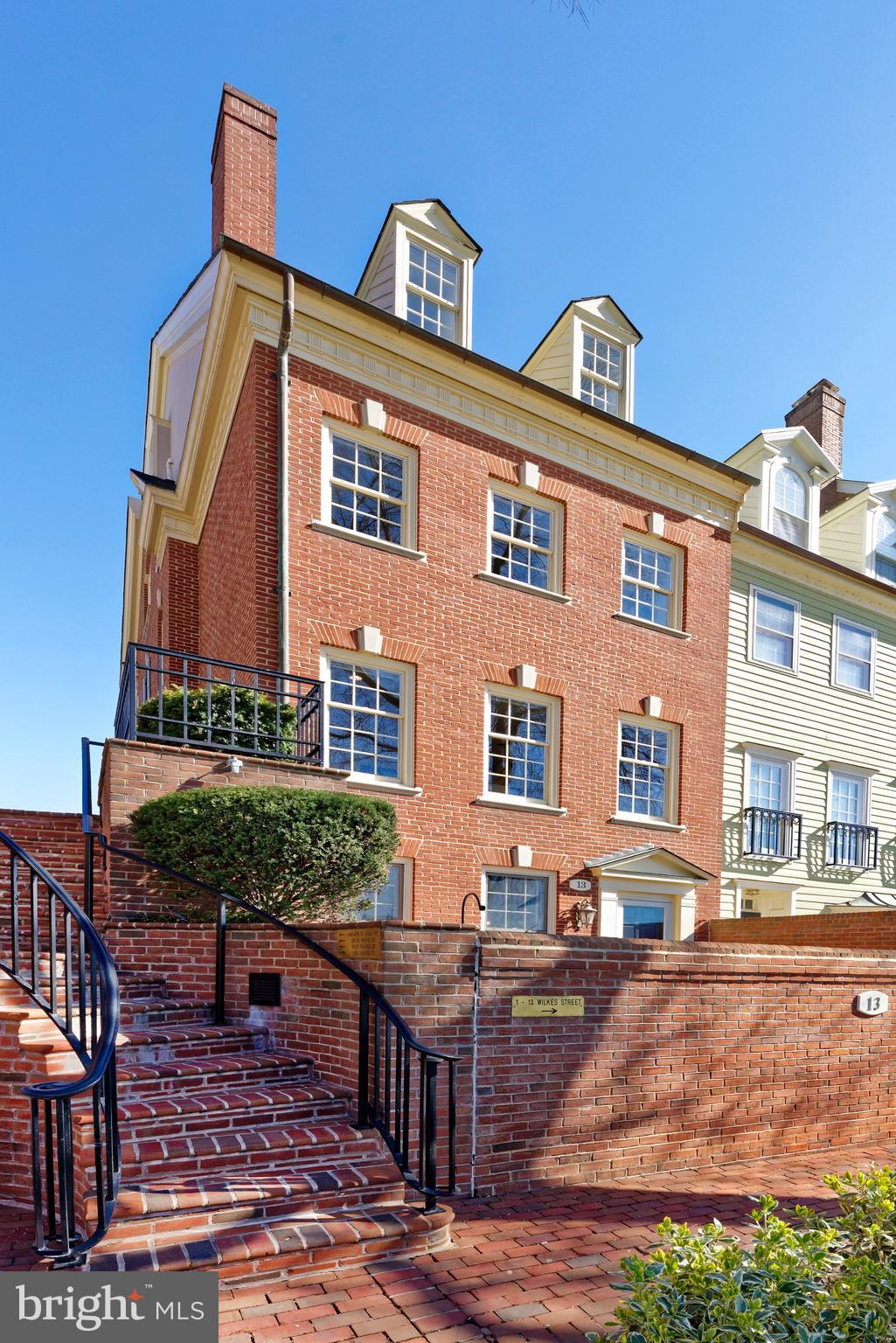 13 WILKES STREET