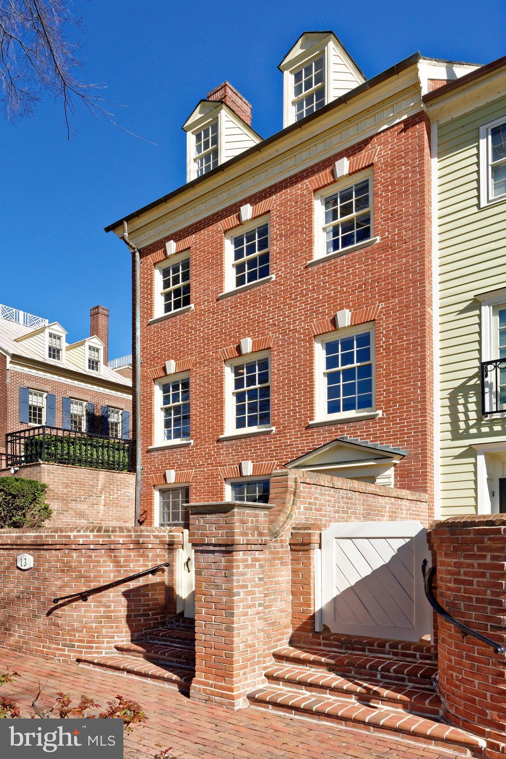 13 WILKES STREET