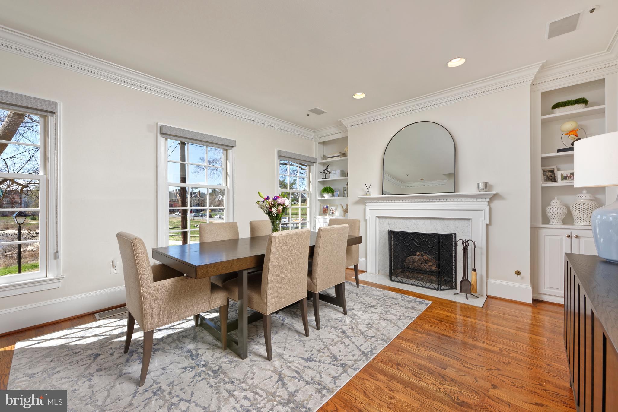 HARBORSIDE - Residential