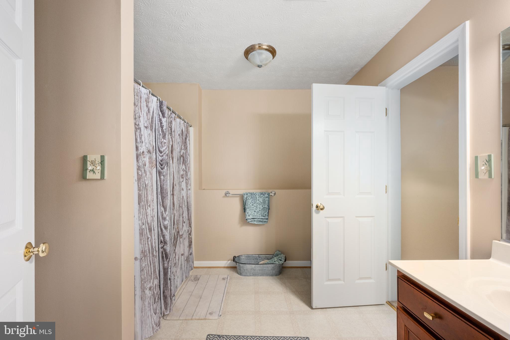 OAKLAND PARK - Residential