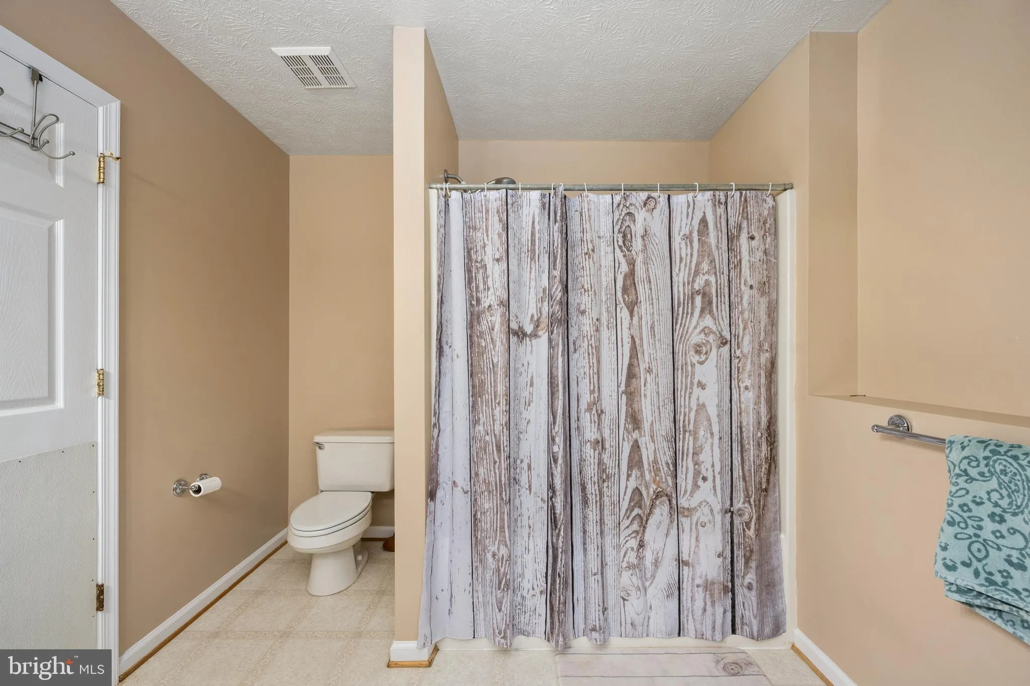 King George, Virginia 22485, United States, 5 Bedrooms Bedrooms, ,3 BathroomsBathrooms,Residential,Pending,105275