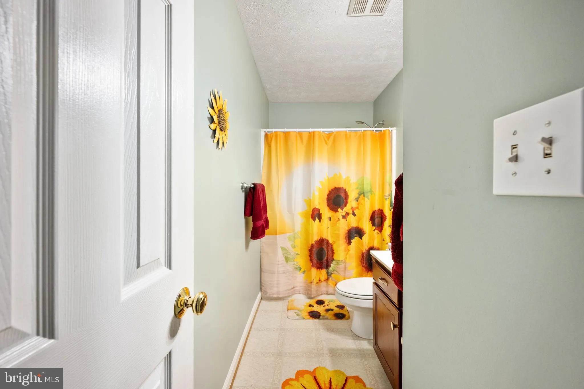 King George, Virginia 22485, United States, 5 Bedrooms Bedrooms, ,3 BathroomsBathrooms,Residential,Pending,105275