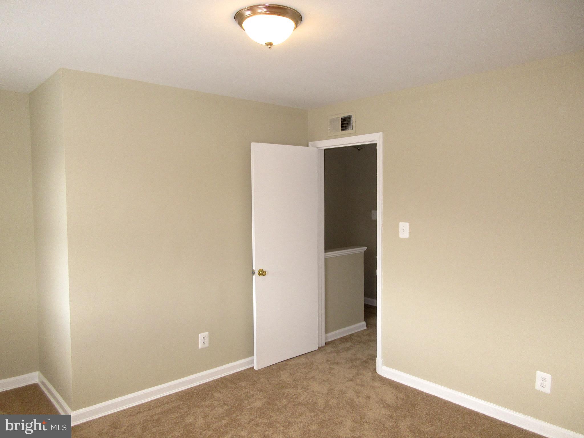 OLD TOWN ALEXANDRIA - Residential Lease