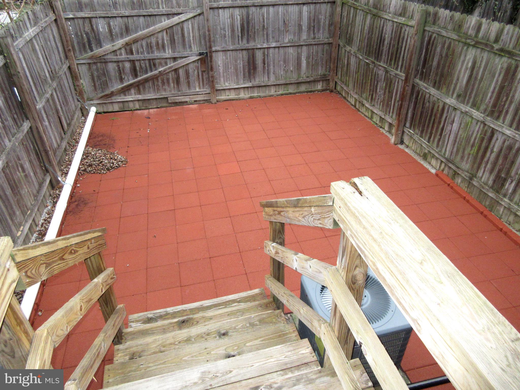 OLD TOWN ALEXANDRIA - Residential Lease