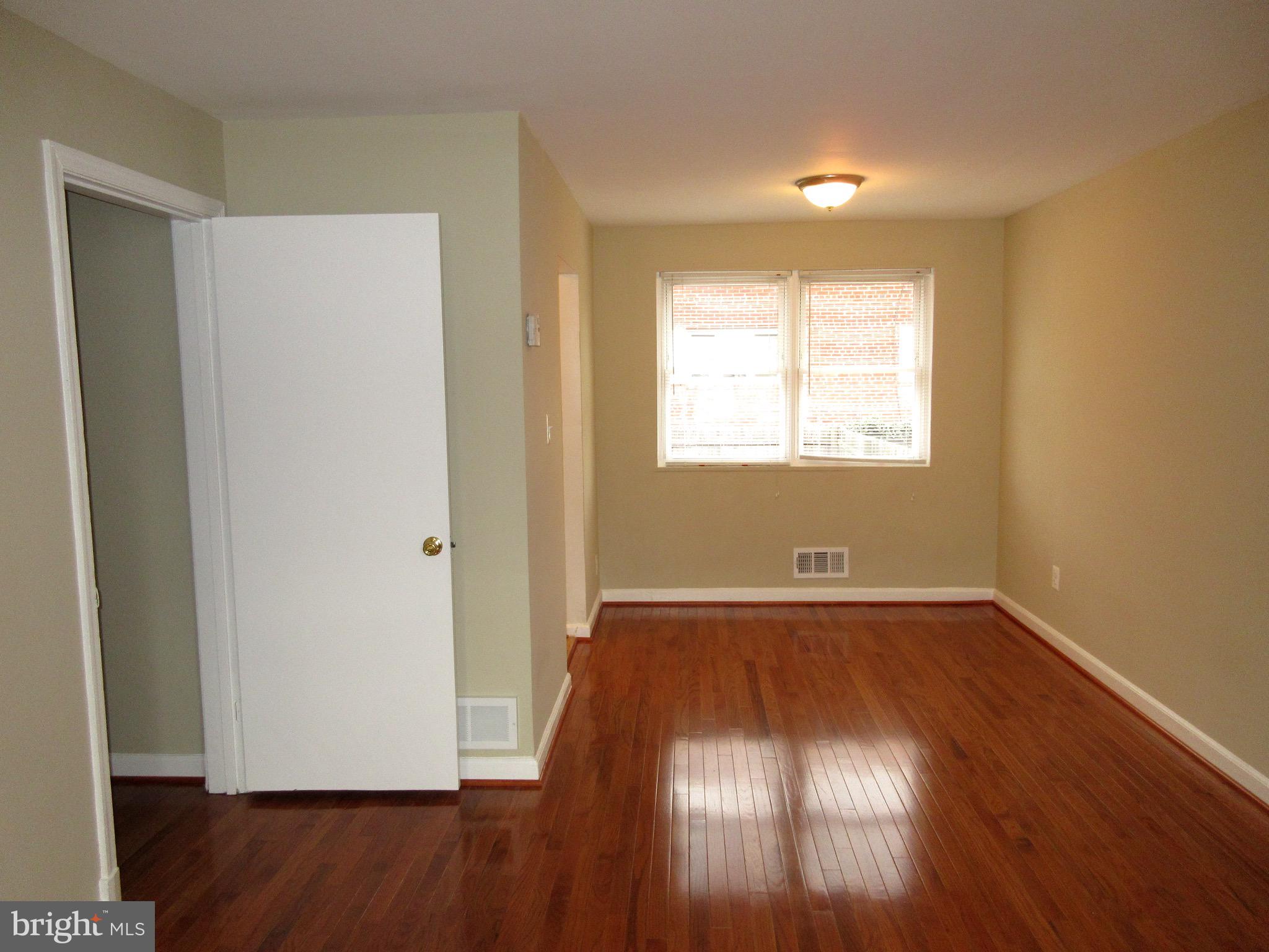 OLD TOWN ALEXANDRIA - Residential Lease