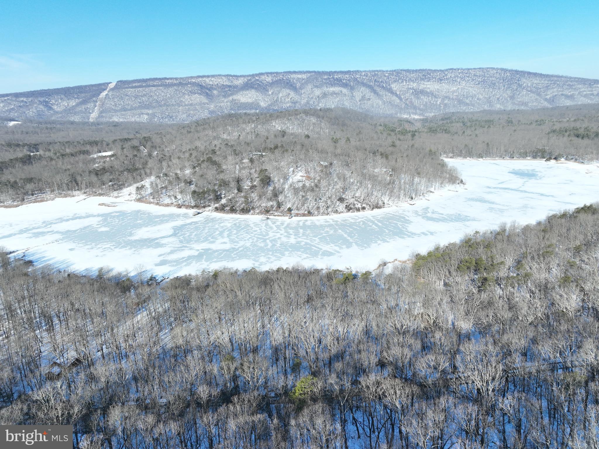 LAKE FERNDALE - Land
