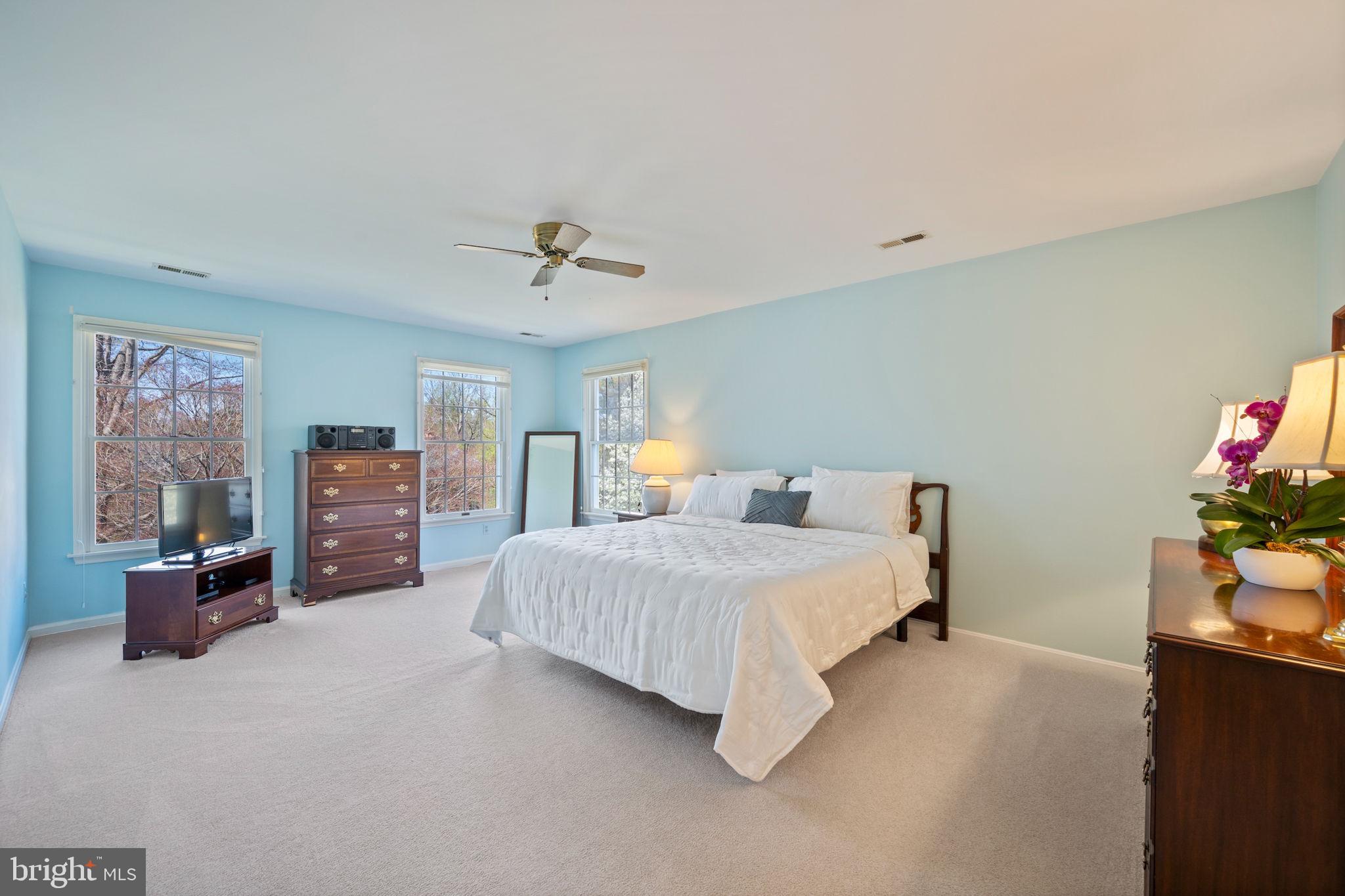 SHARRETTS RIDGE - Residential