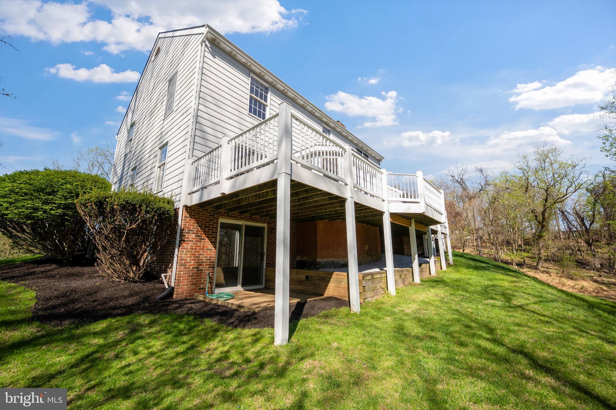 SHARRETTS RIDGE - Residential