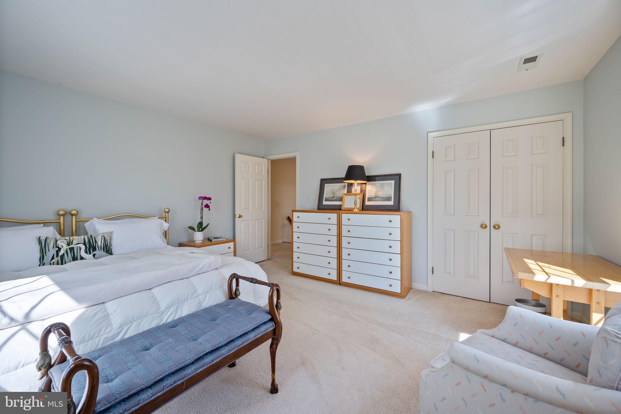 SHARRETTS RIDGE - Residential