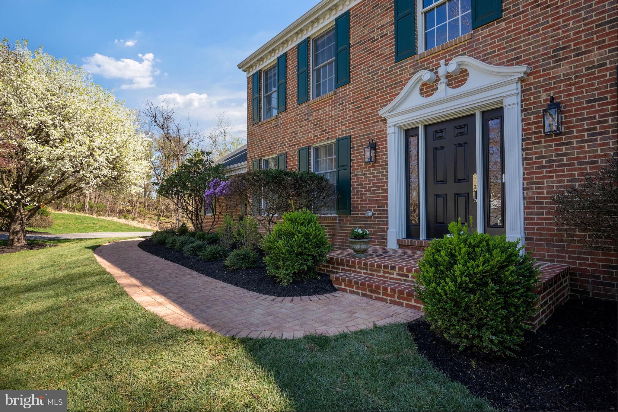 SHARRETTS RIDGE - Residential