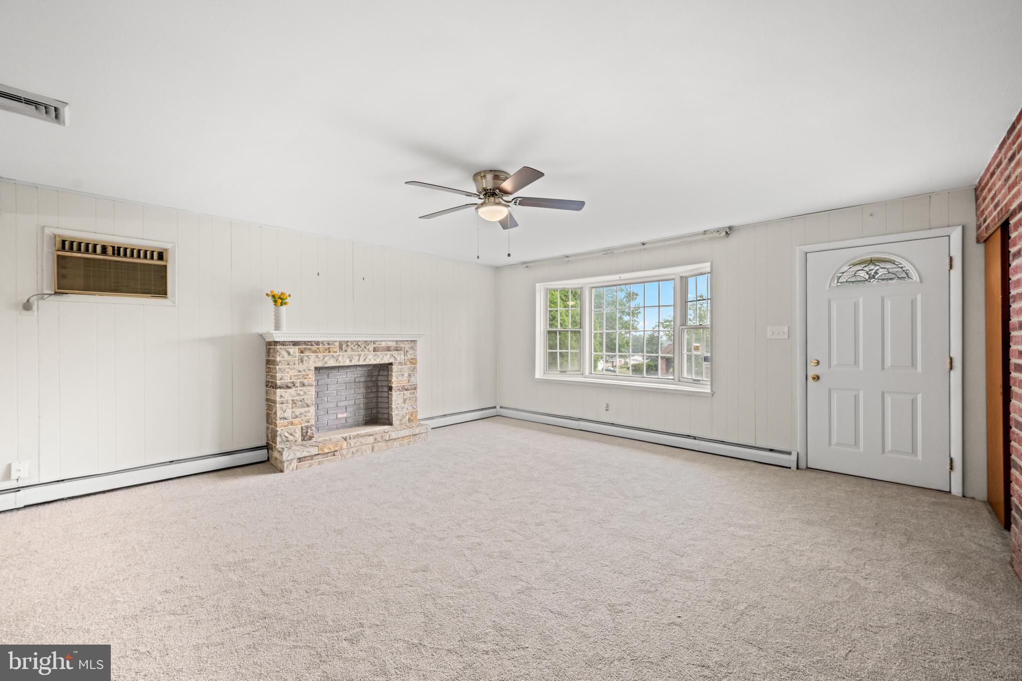 3211 SHARON LANE