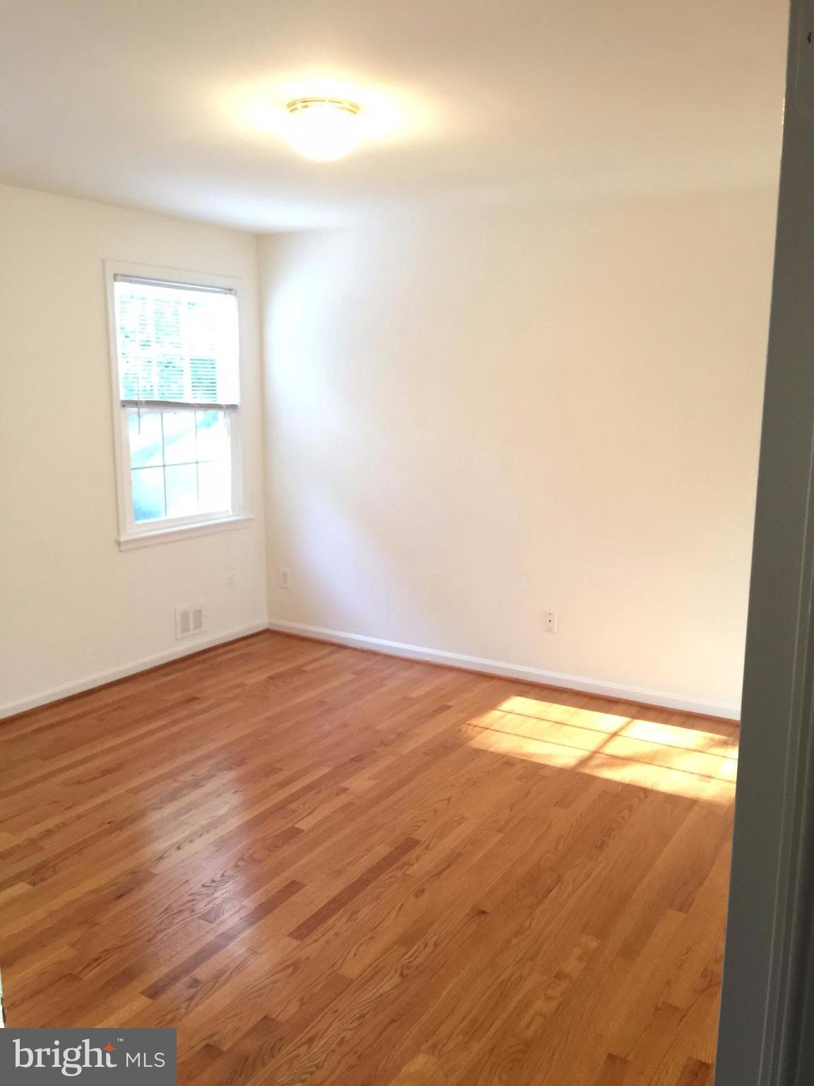 GREAT FALLS ESTATES - Residential Lease