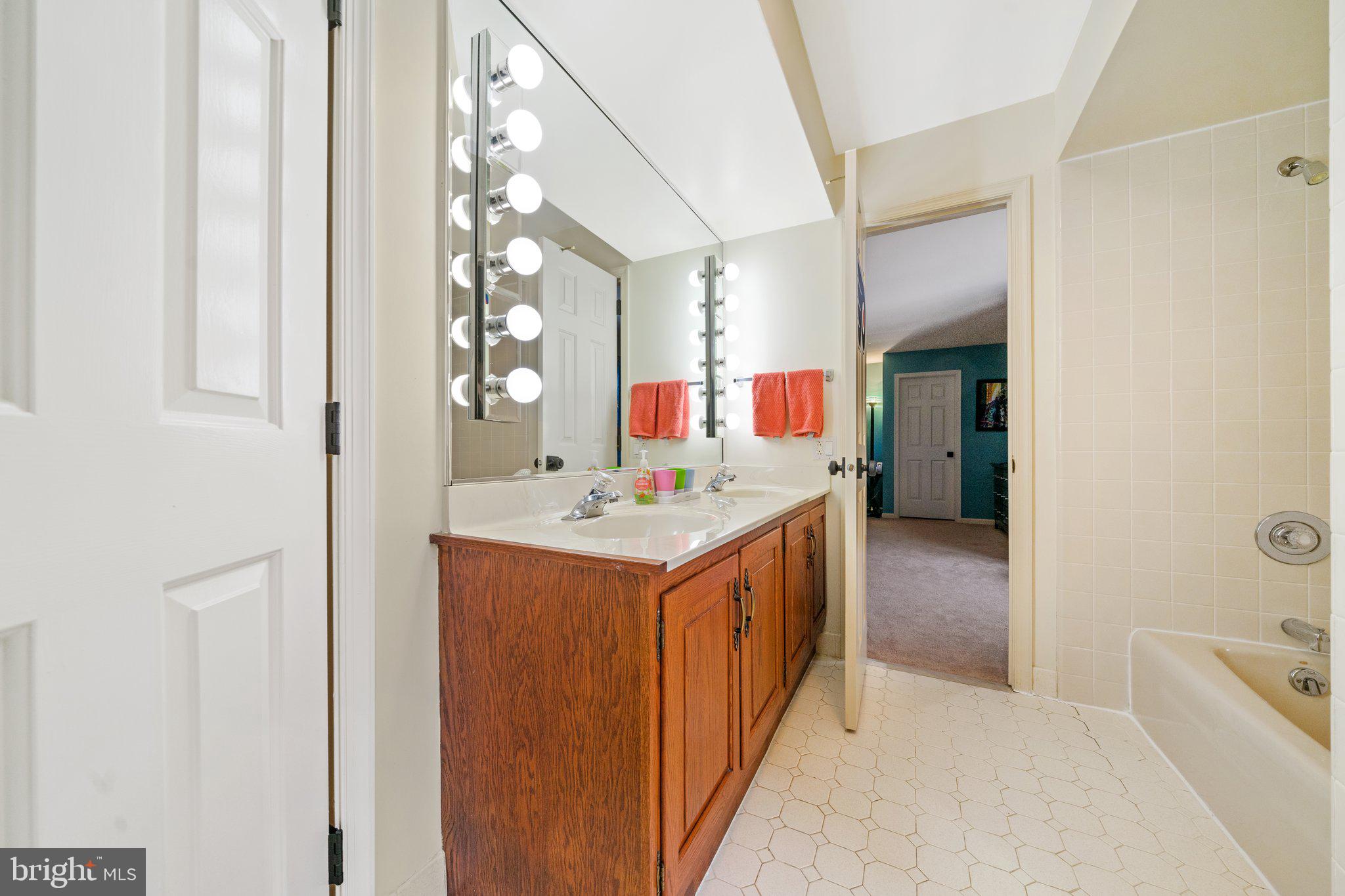 HALDANE - Residential