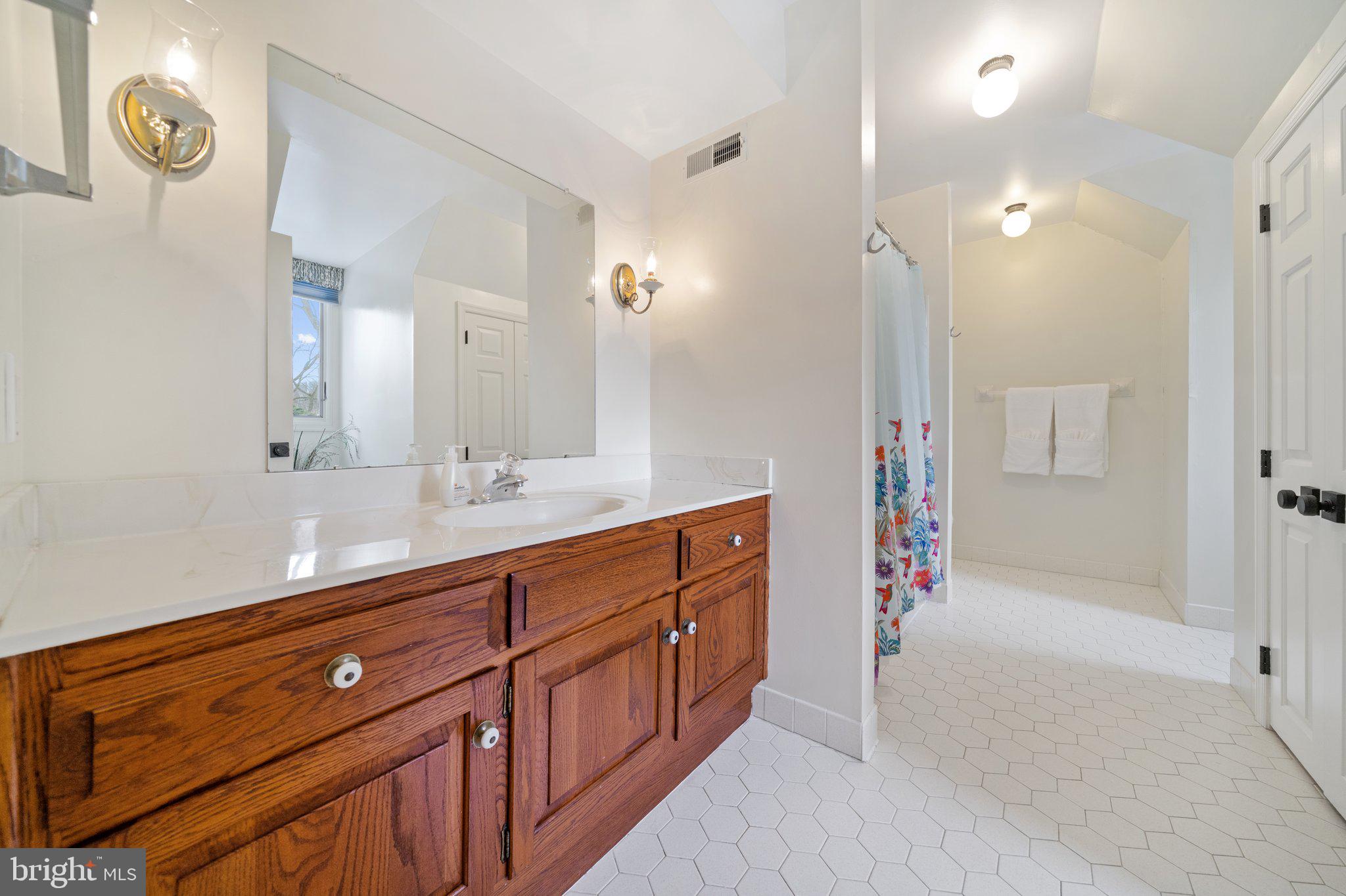 HALDANE - Residential