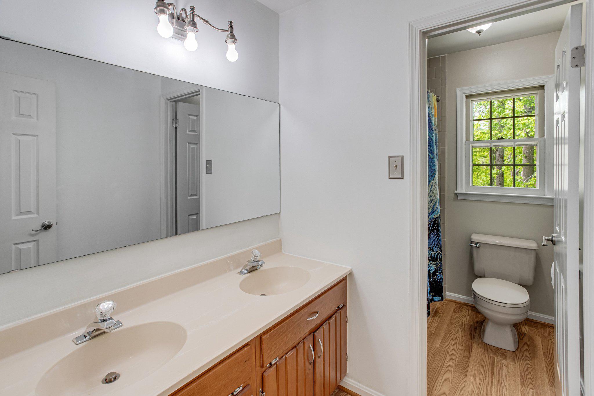 OCCOQUAN OAKS - Residential