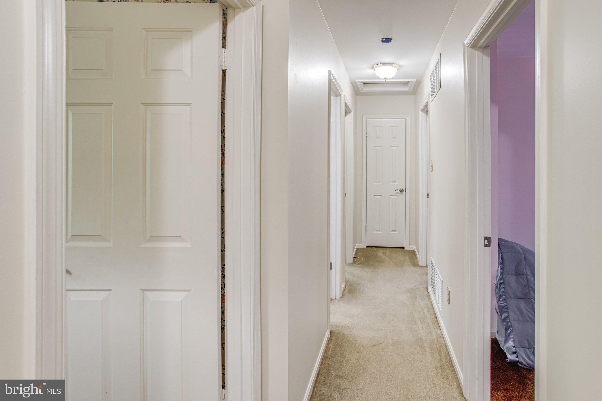 OCCOQUAN OAKS - Residential