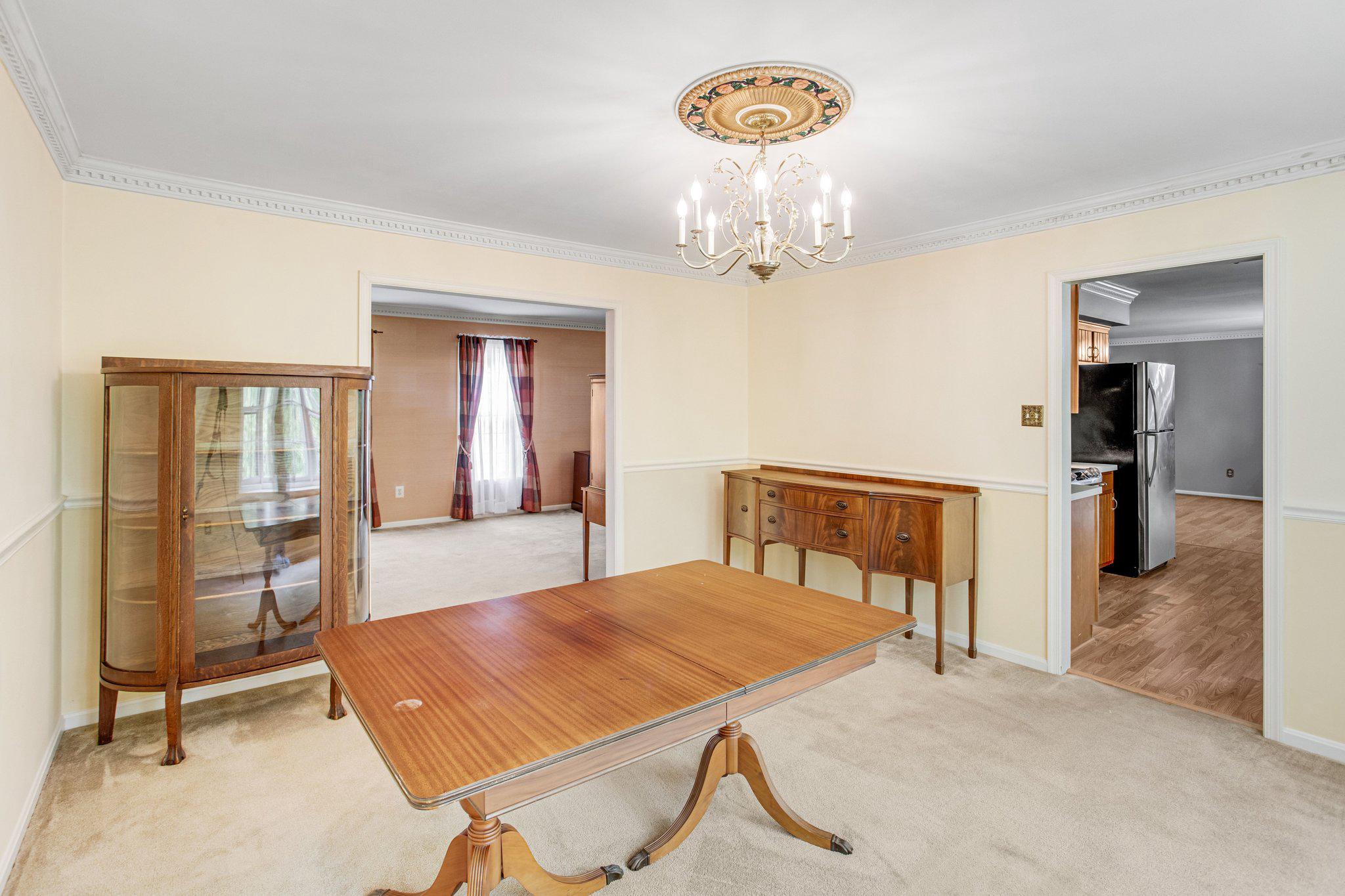 OCCOQUAN OAKS - Residential