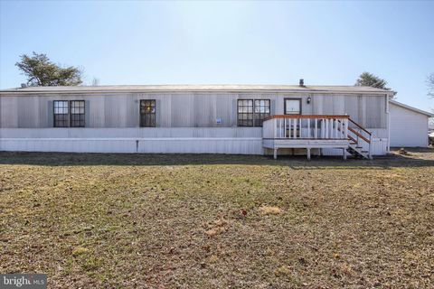 830 N MIDDLETON ROAD CARLISLE PA 17013