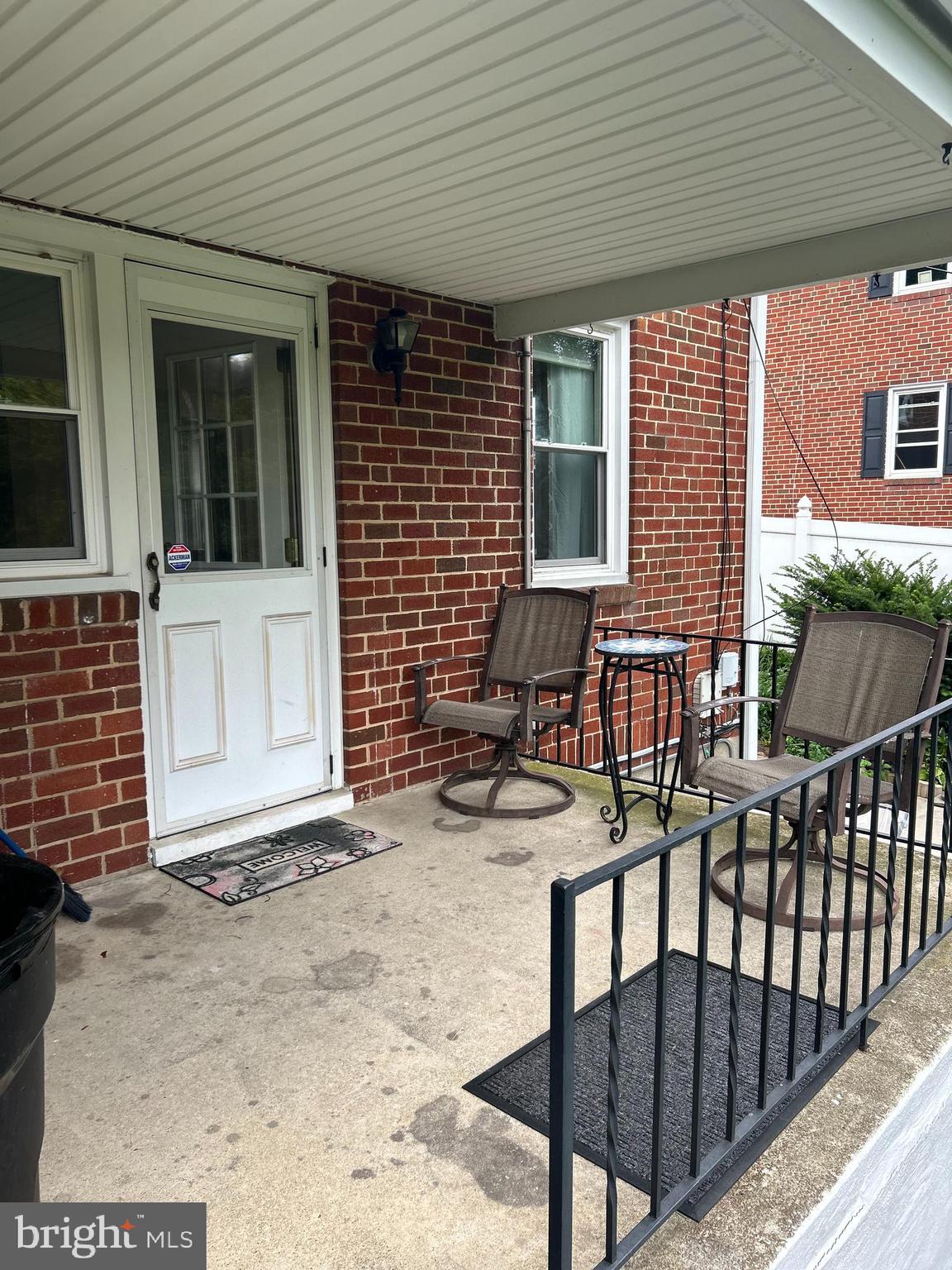 LINOVER HEIGHTS - Residential Lease