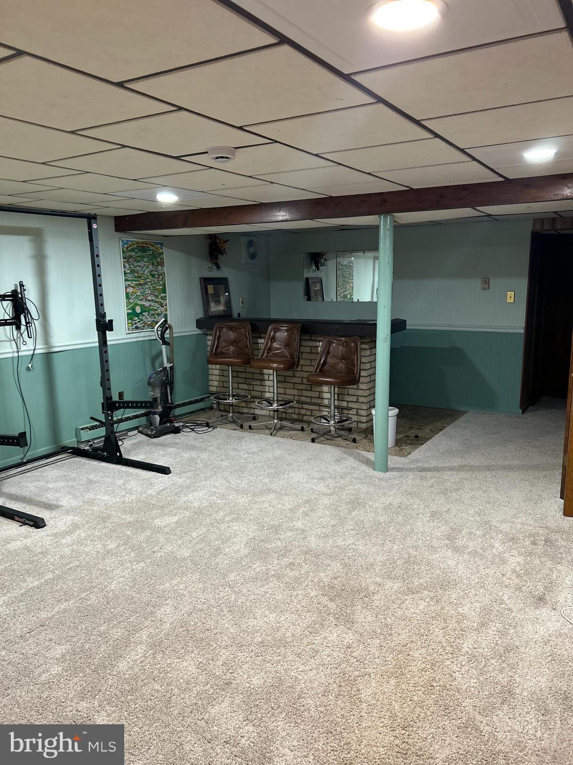 LINOVER HEIGHTS - Residential Lease