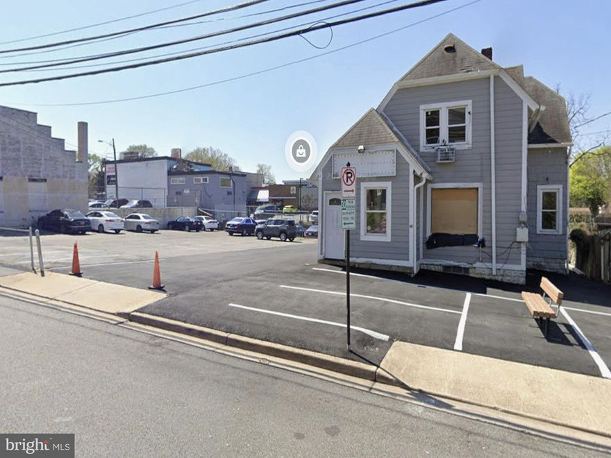 Two parcels are included in the sale. Tax parcel numbers 23039043 and 23039027 and  street addresses of 918 and 0000 S. Monroe Street Arlington Va 22204.