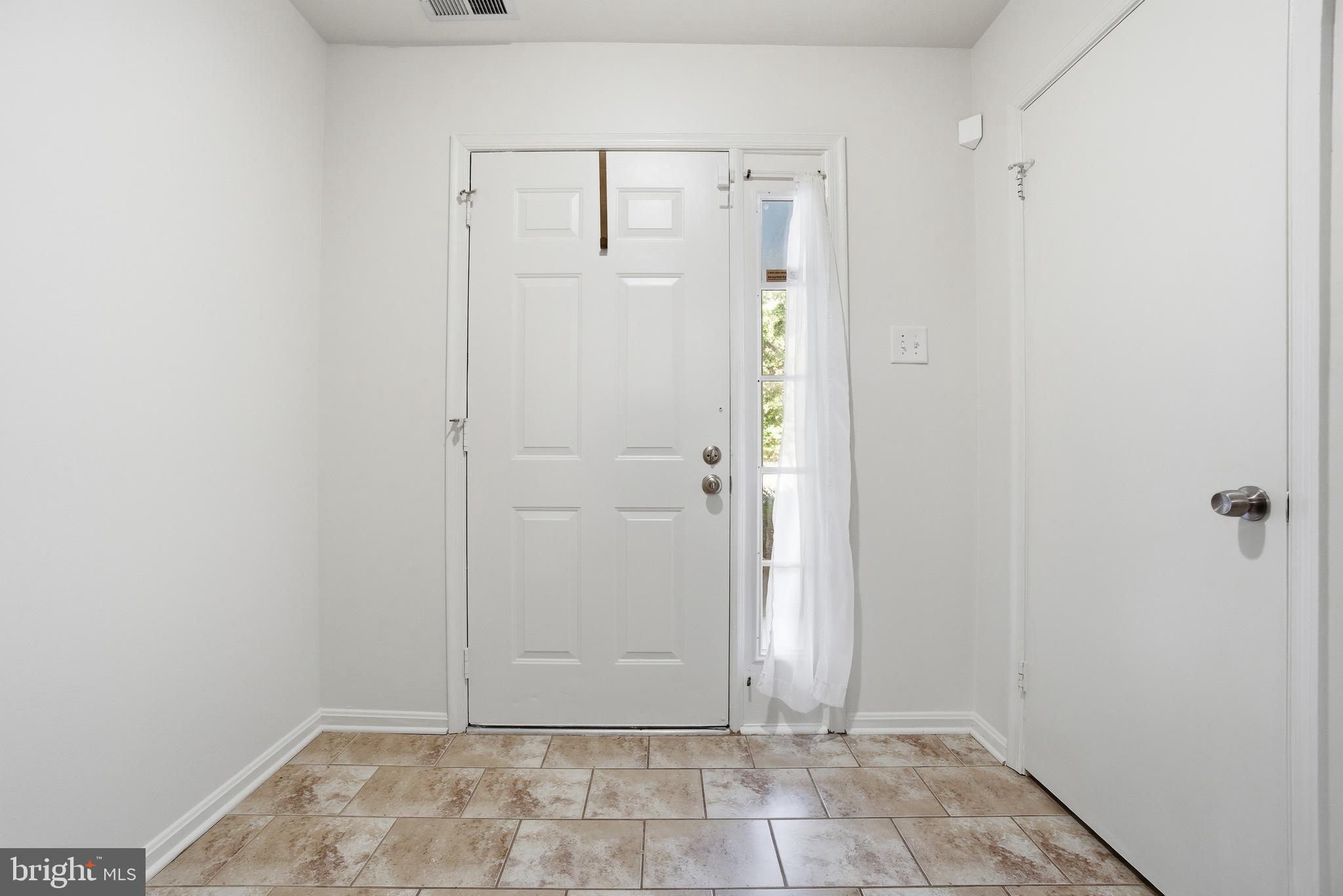 HICKORY RIDGE - Residential Lease