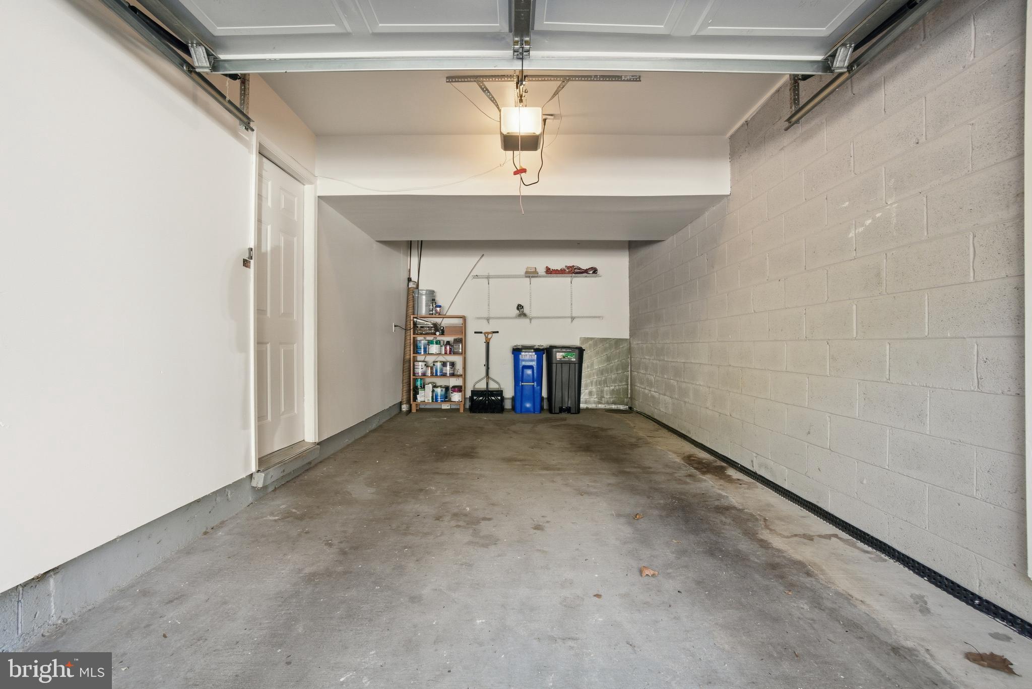 HICKORY RIDGE - Residential Lease