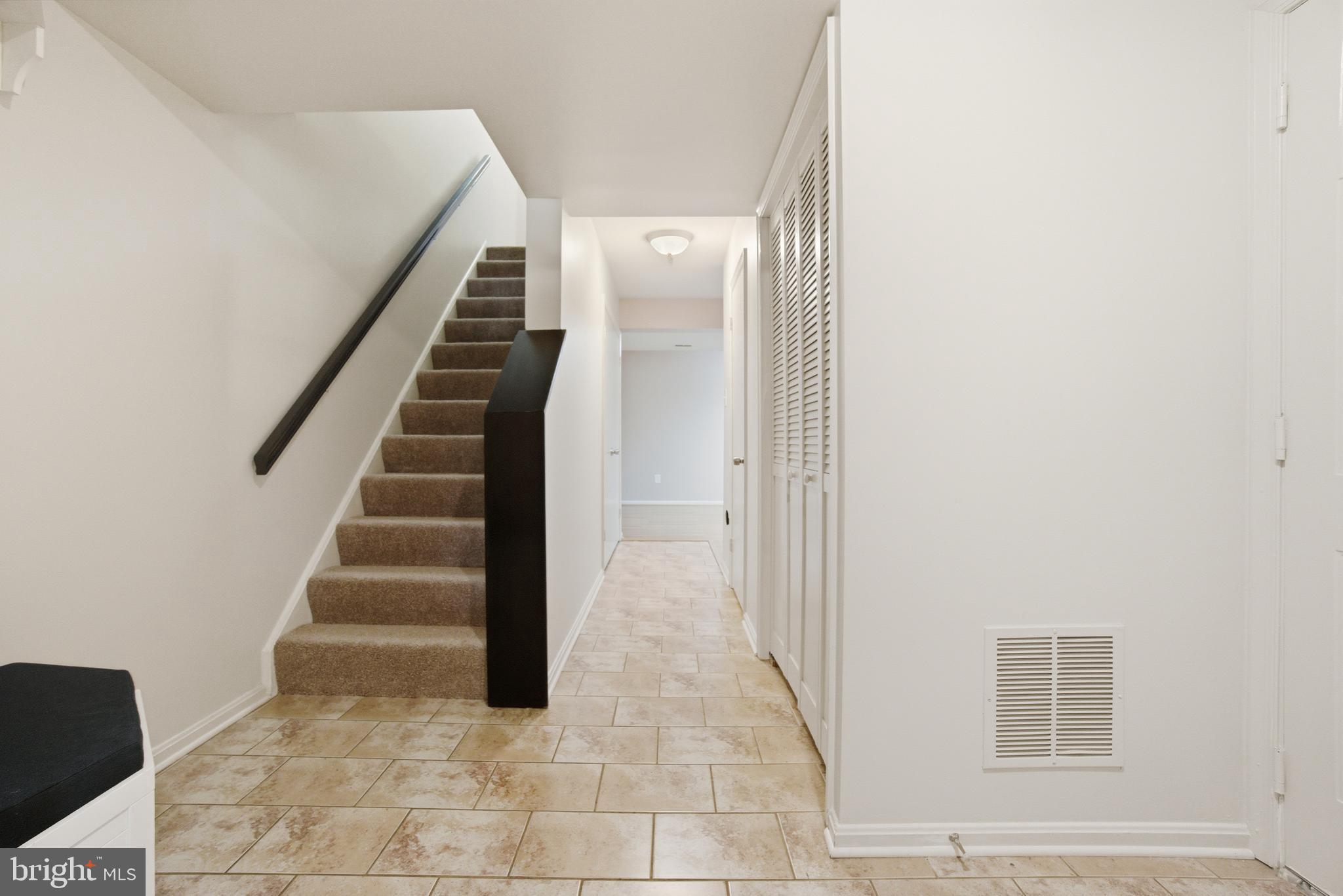 HICKORY RIDGE - Residential Lease