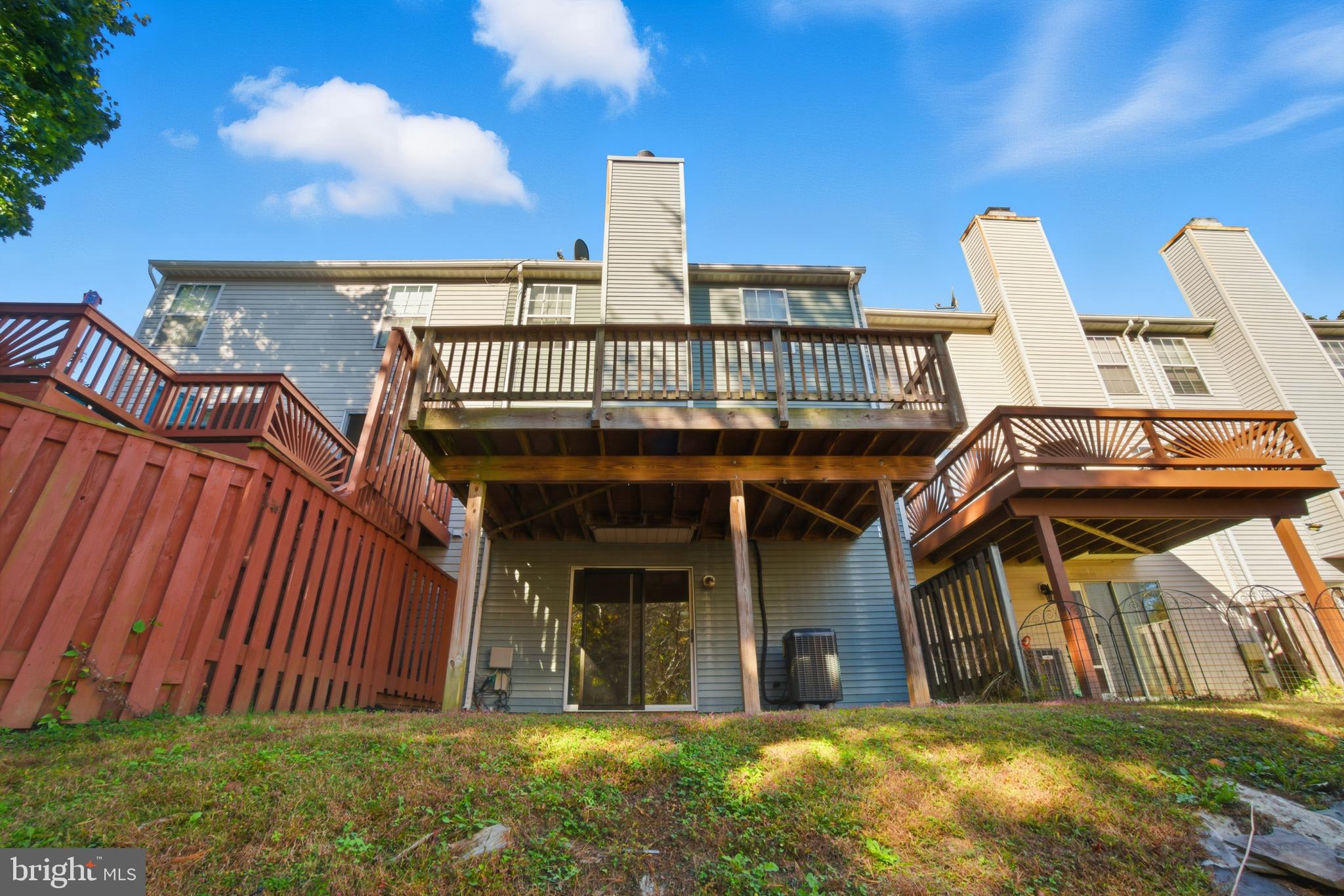 HICKORY RIDGE - Residential Lease