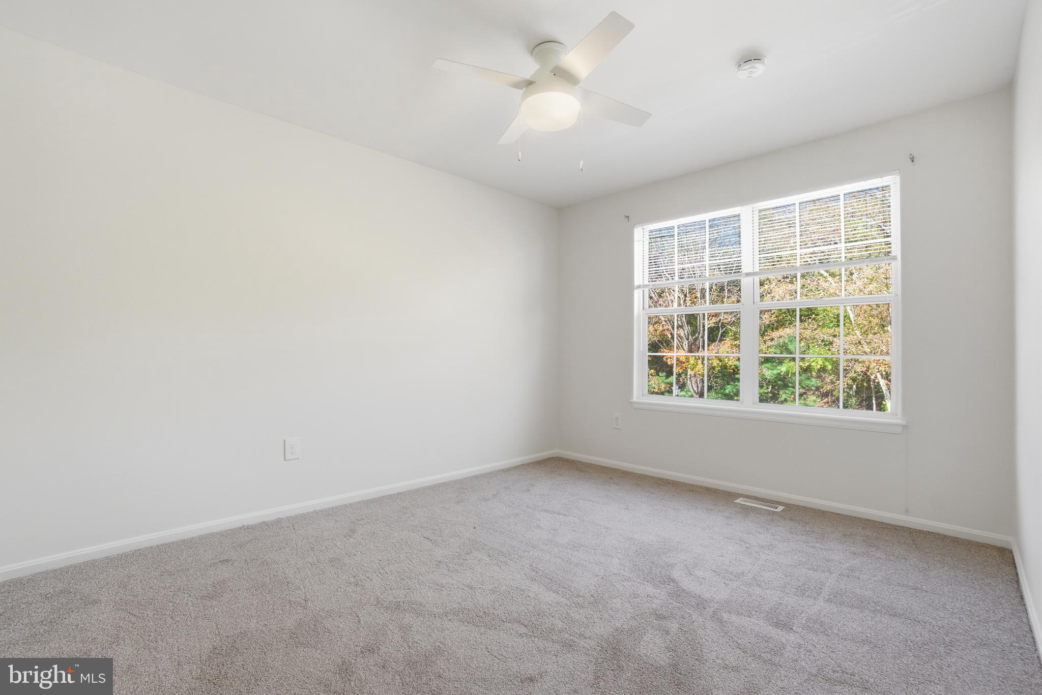 HICKORY RIDGE - Residential Lease