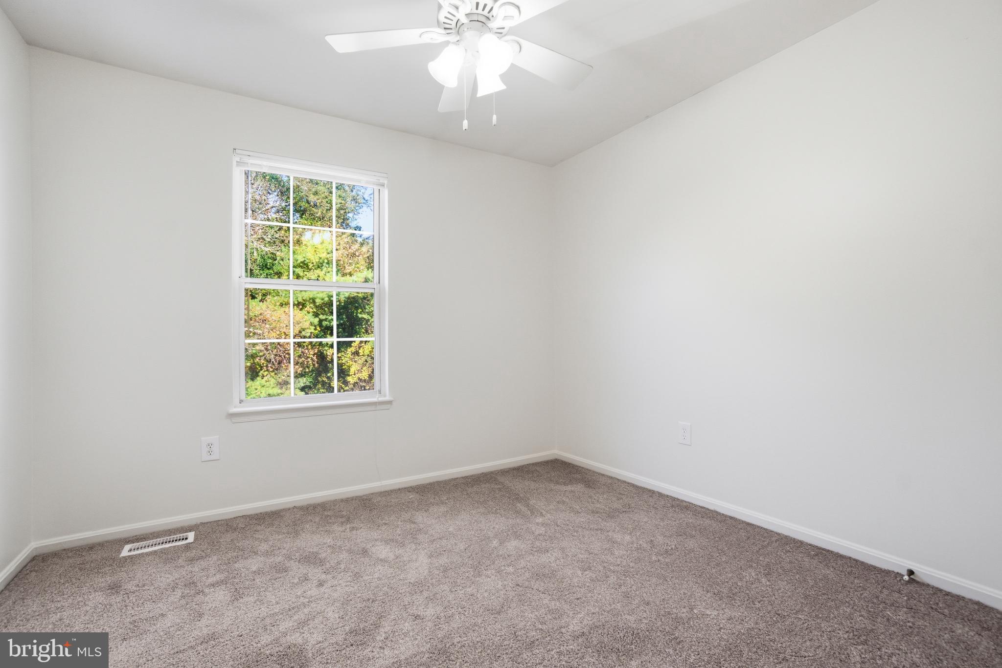 HICKORY RIDGE - Residential Lease