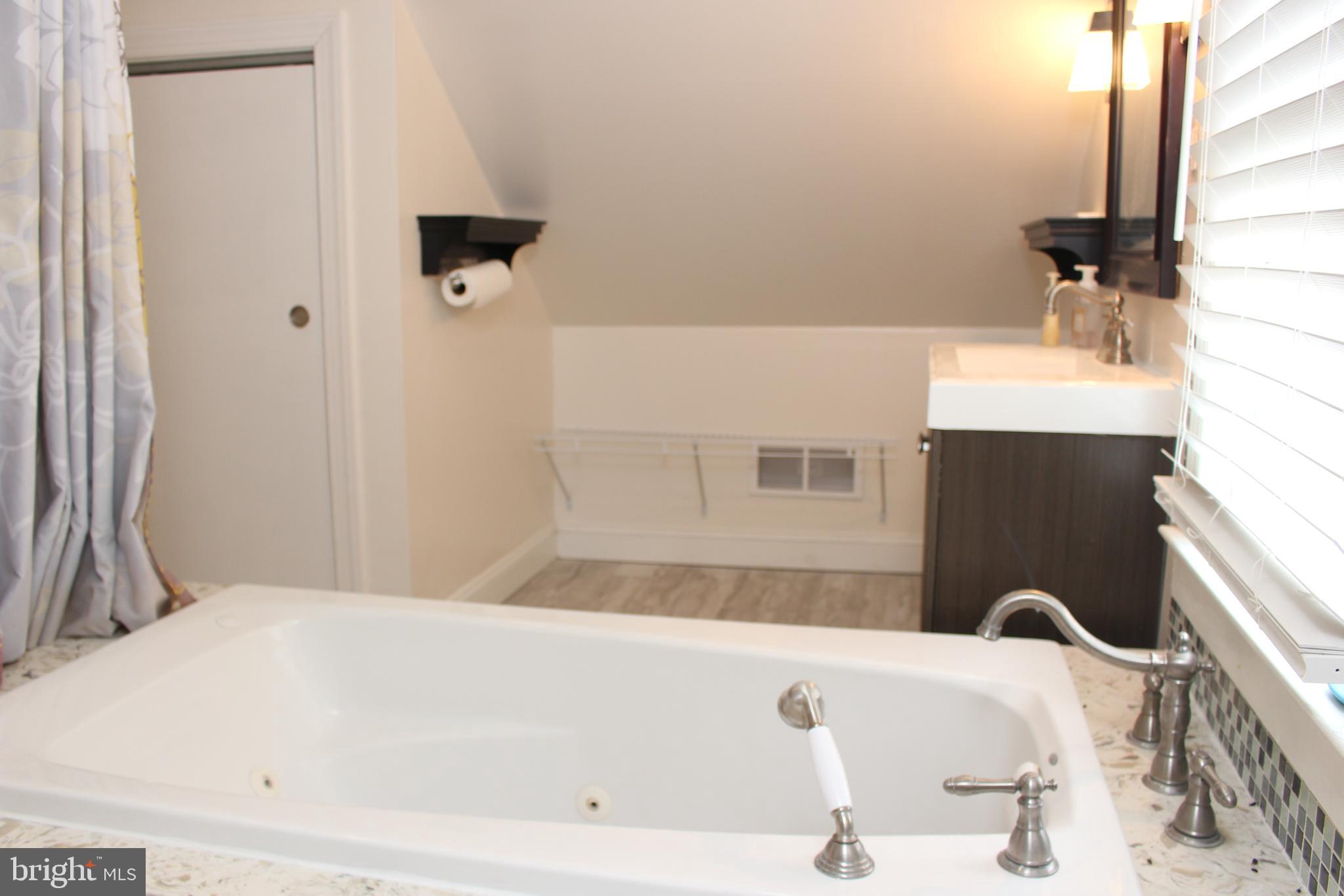 HAVERTOWN - Residential Lease