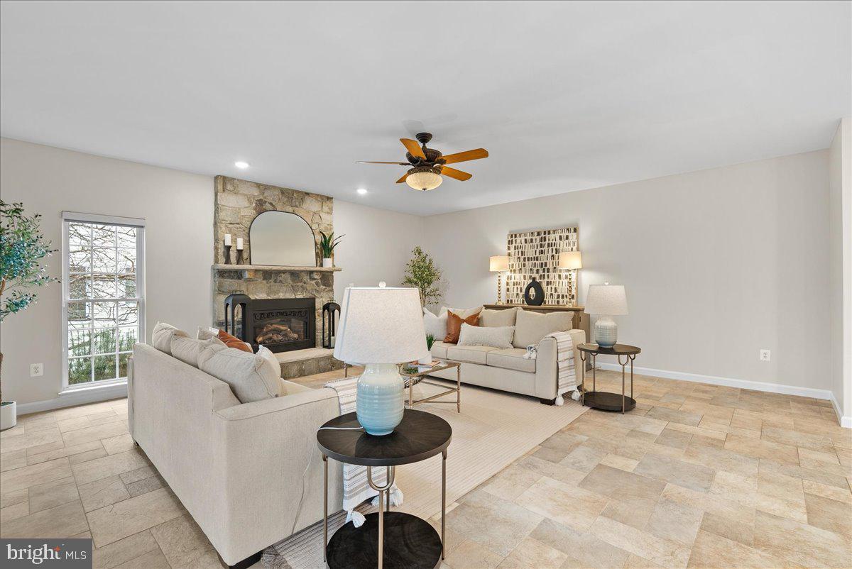 FAIRCREST - Residential